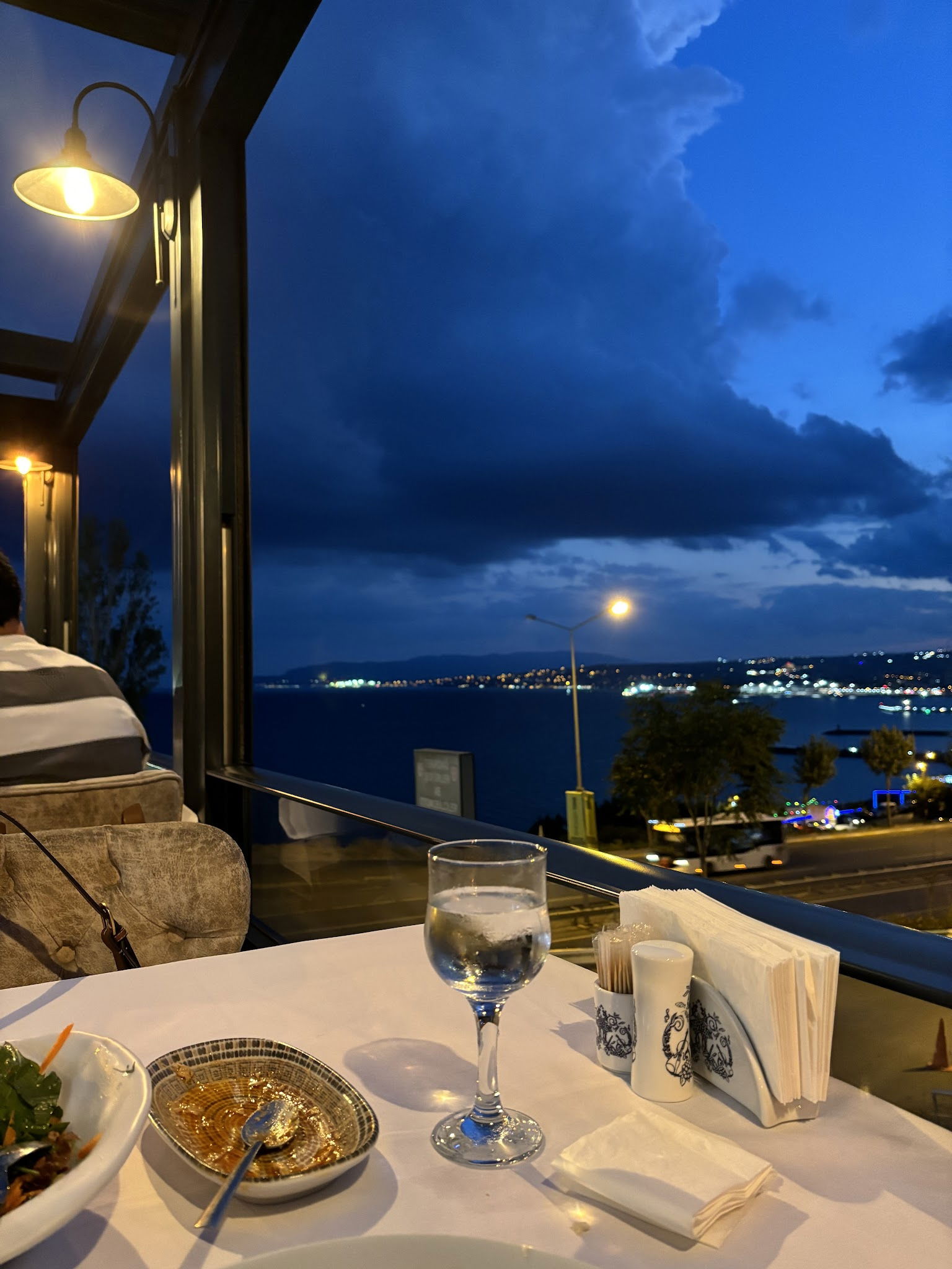 Arda Cunda Meze&Balık 2 (Hürriyet)