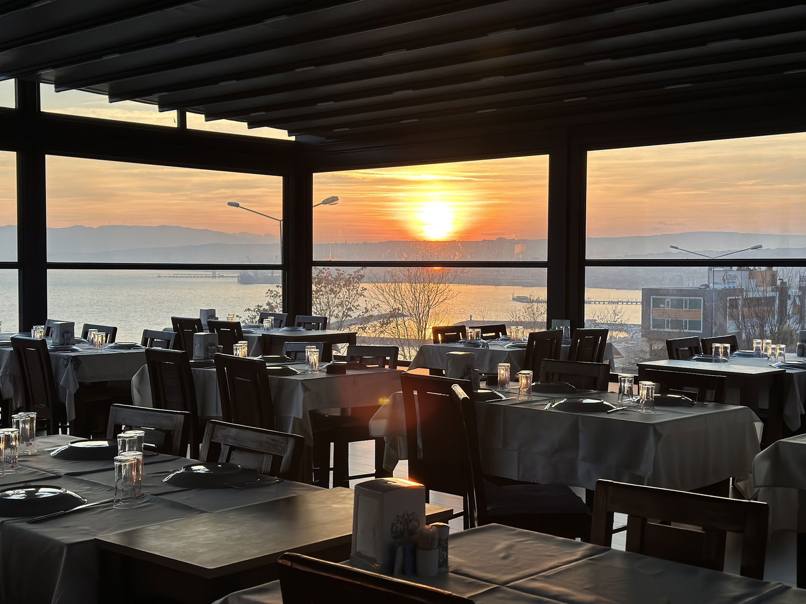 Arda Cunda Meze&Balık 2 (Hürriyet)