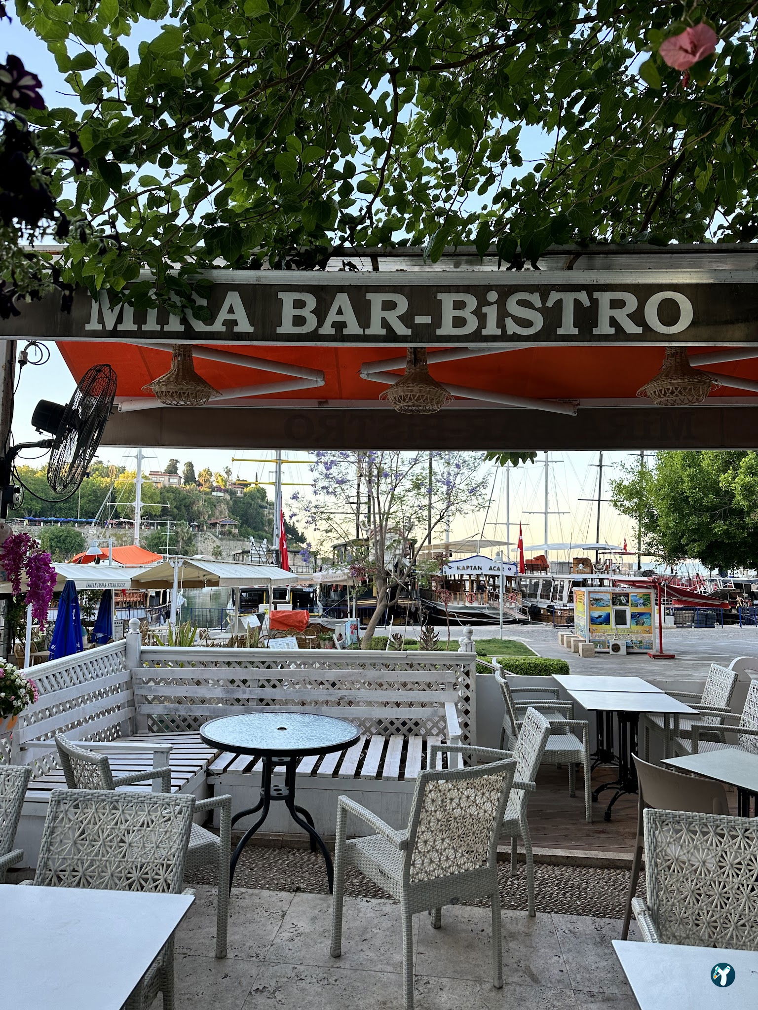Mira Coffee