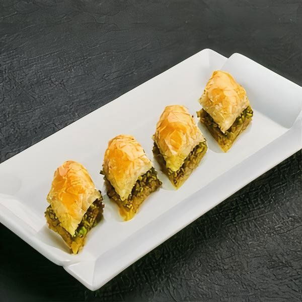 Fıstıklı Baklava (1 kg.)