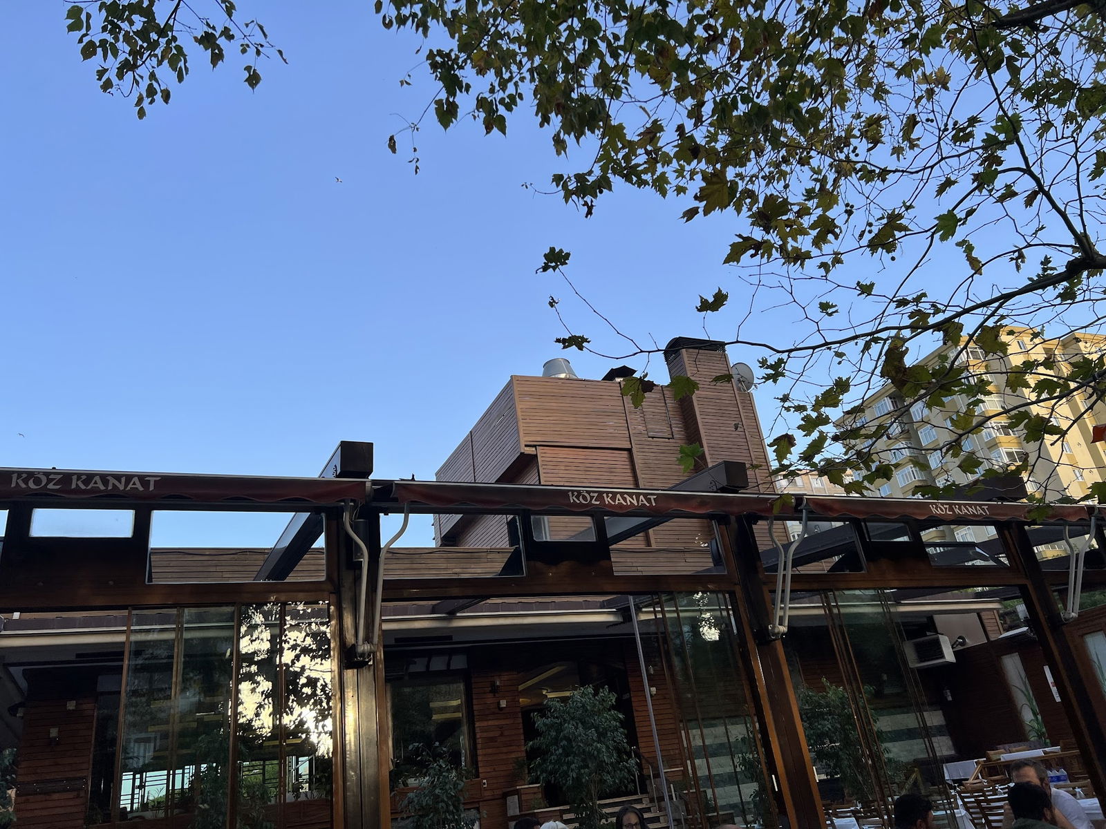 Köz Kanat Ataşehir