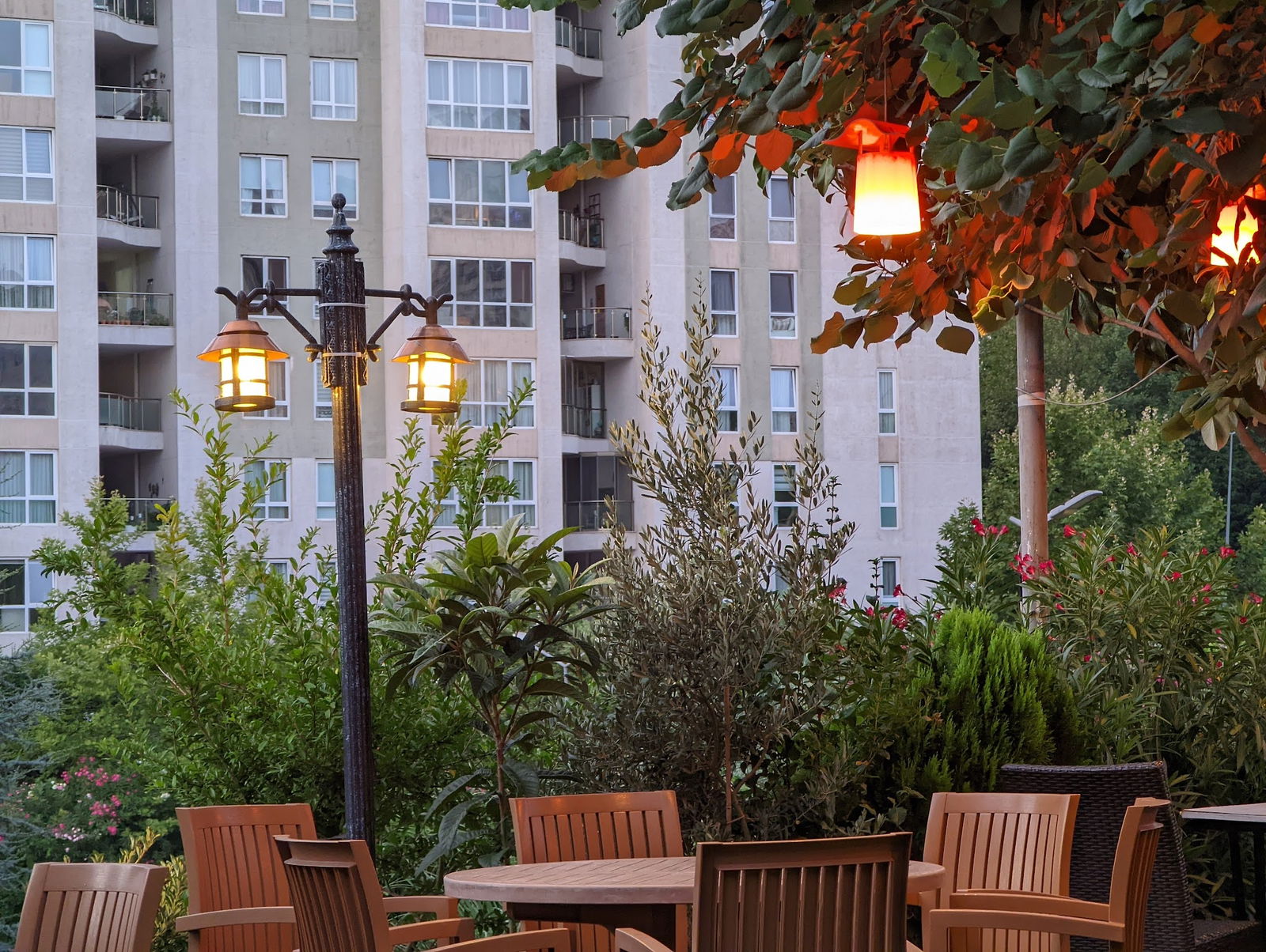 Köz Kanat Ataşehir