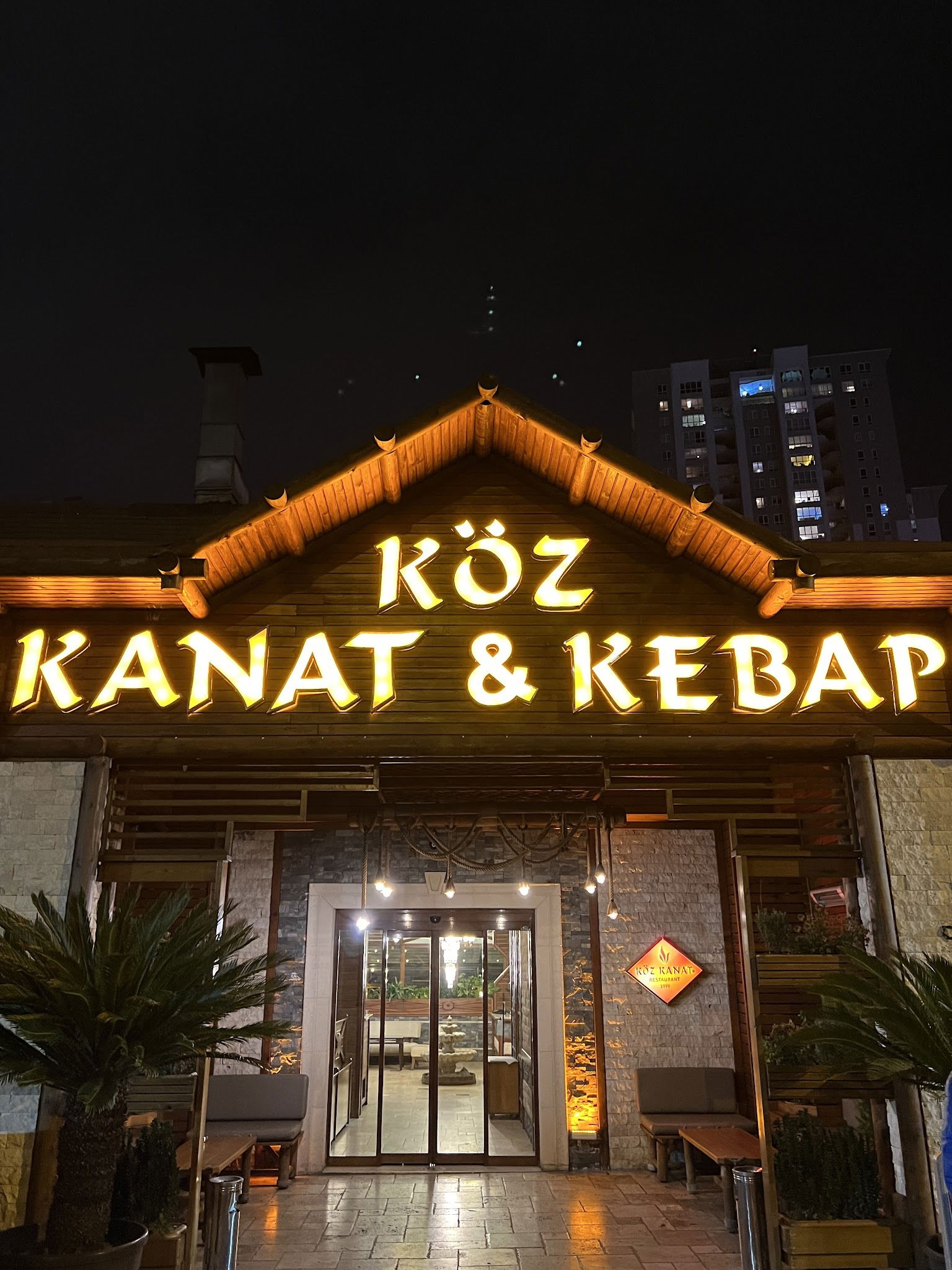 Köz Kanat Ataşehir