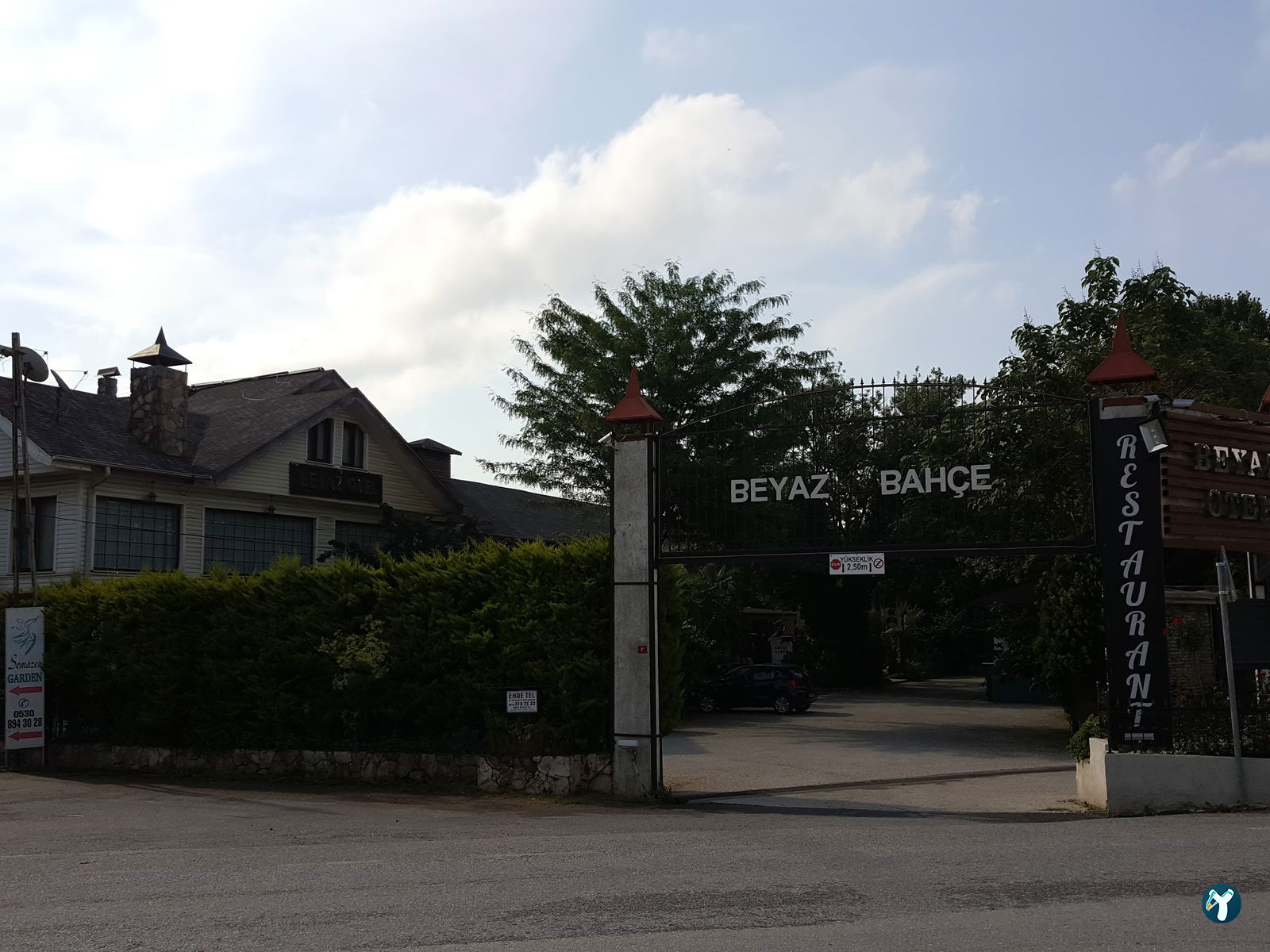 Beyaz Bahçe Restaurant