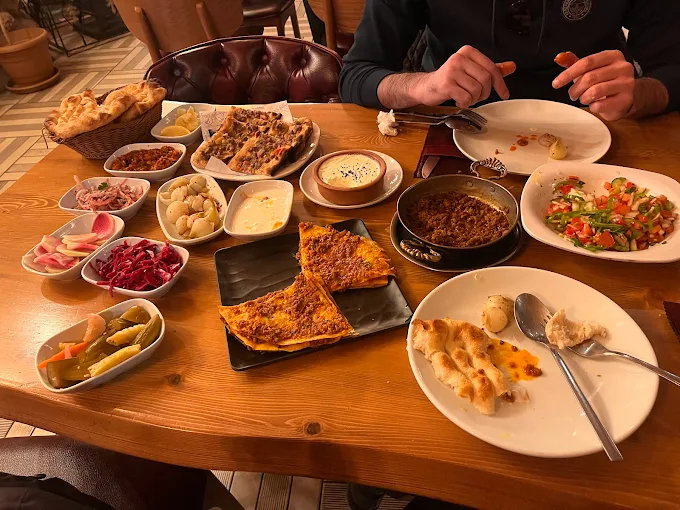 Hatira Restaurant