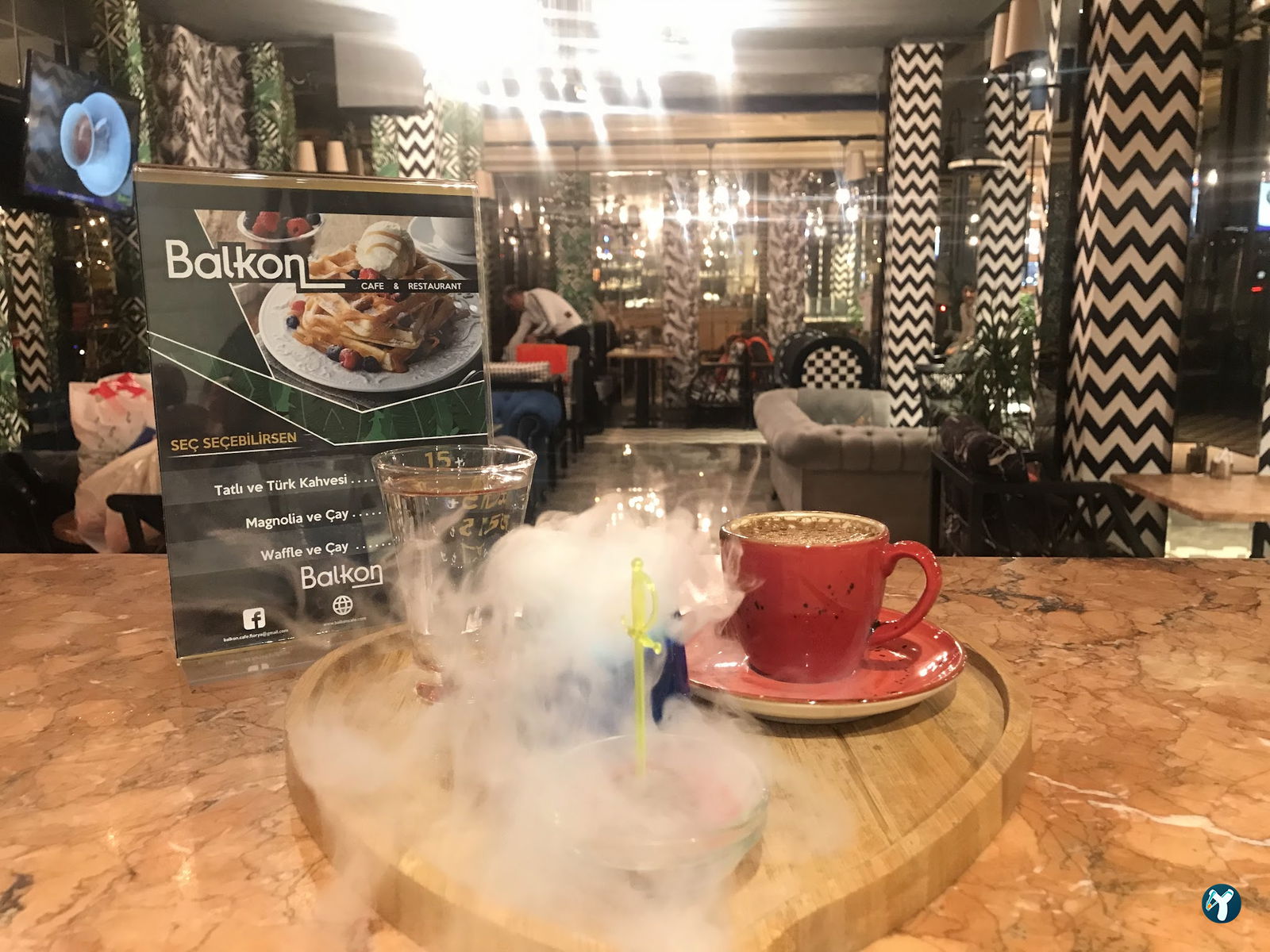 Balkon Cafe Florya