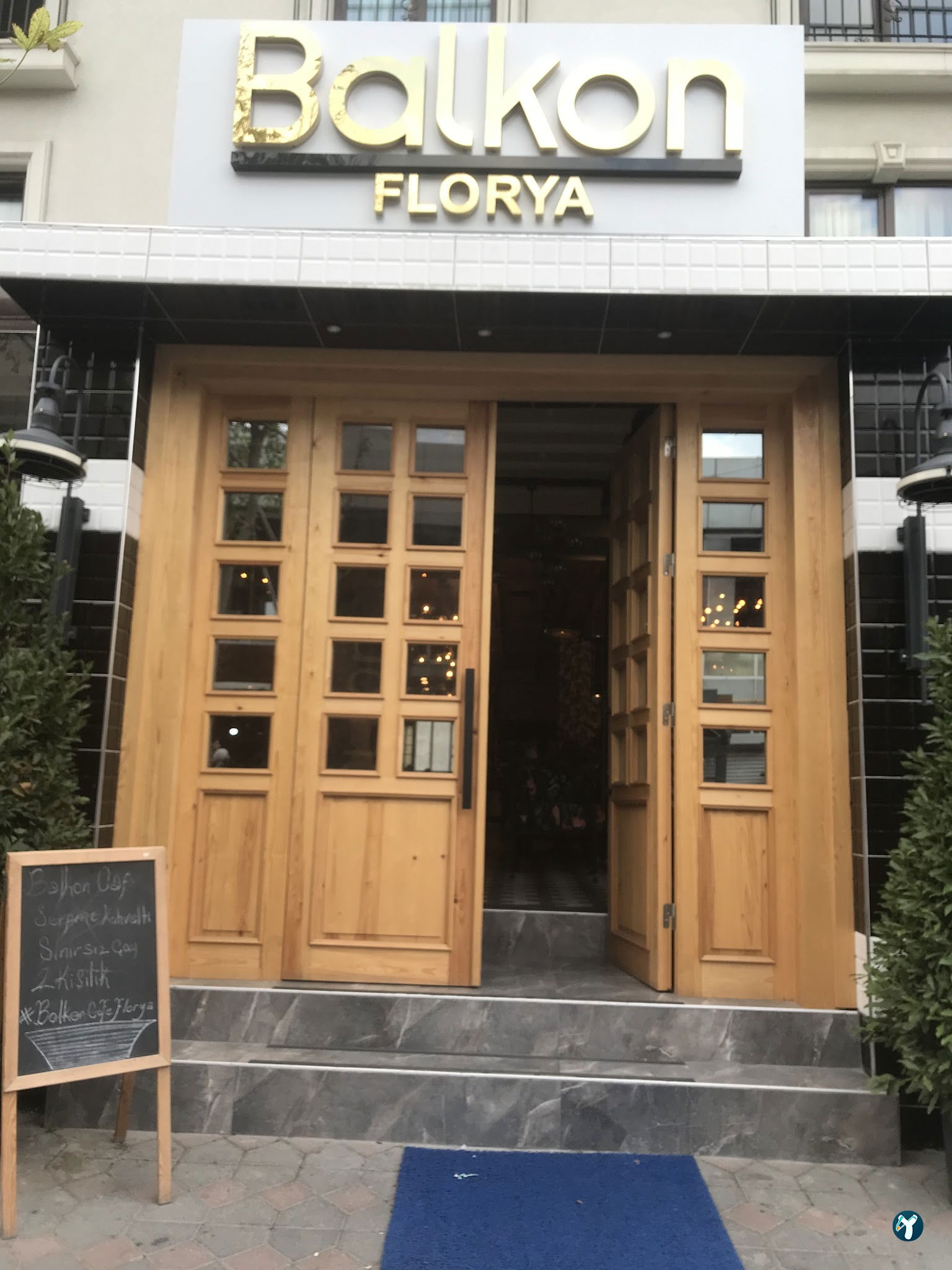 Balkon Cafe Florya