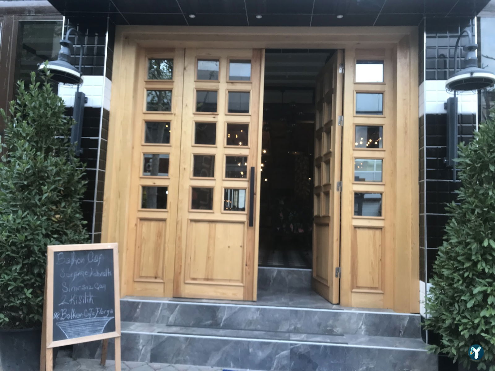 Balkon Cafe Florya