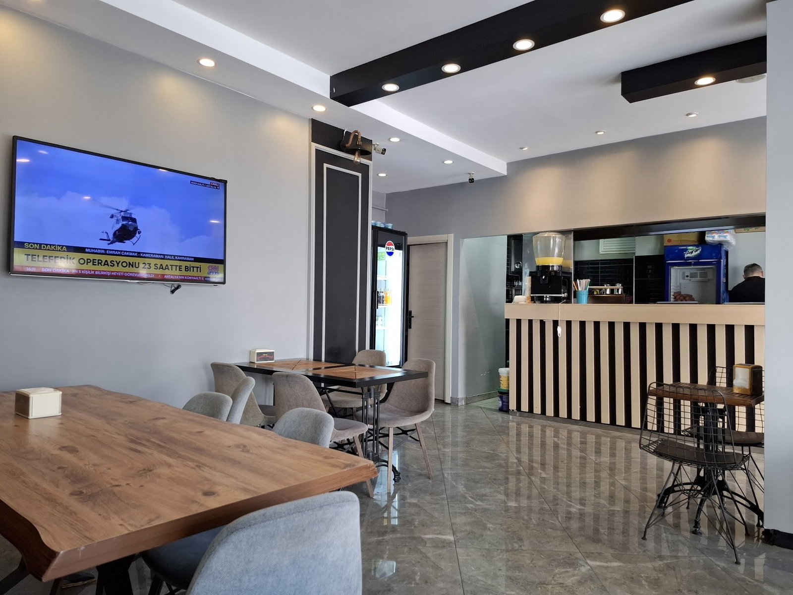 Meşhur Tostçu, Bayrampaşa (Yıldırım Mah. - Avasköy Yolu)