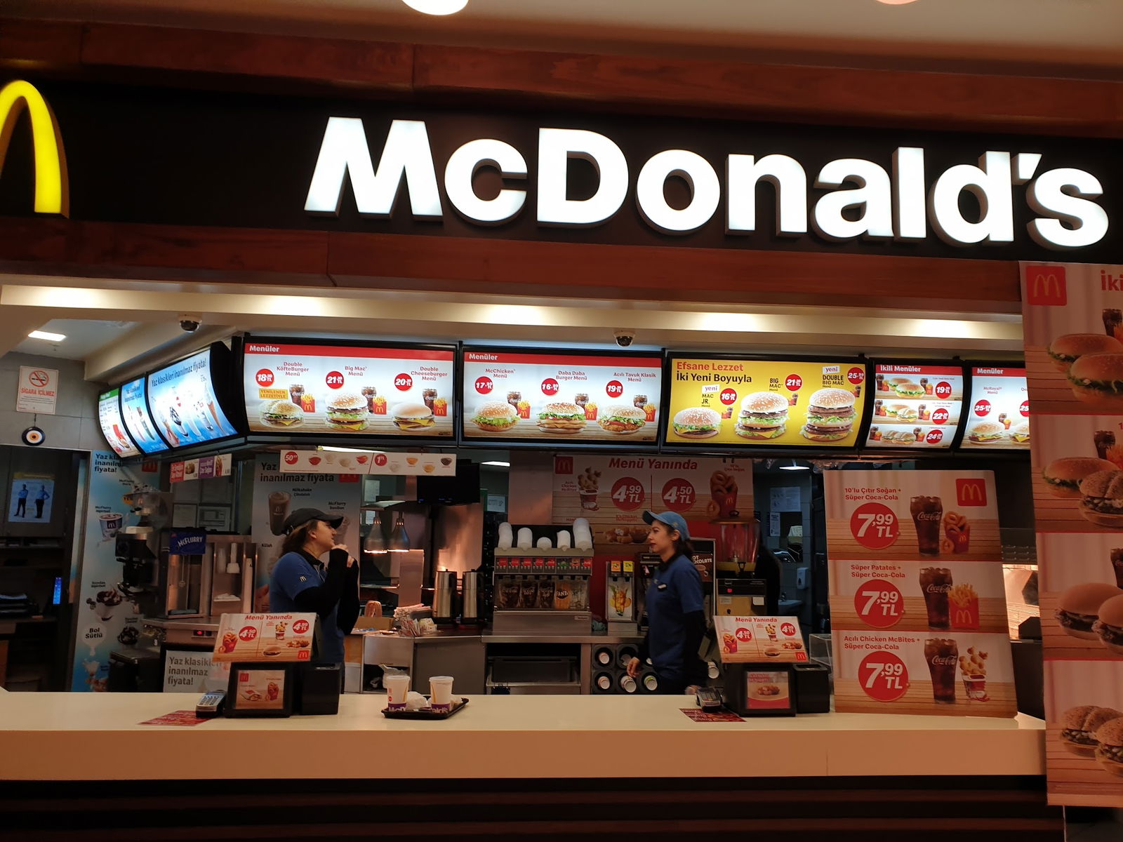 Mcdonald'S Ümraniye Canpark Avm