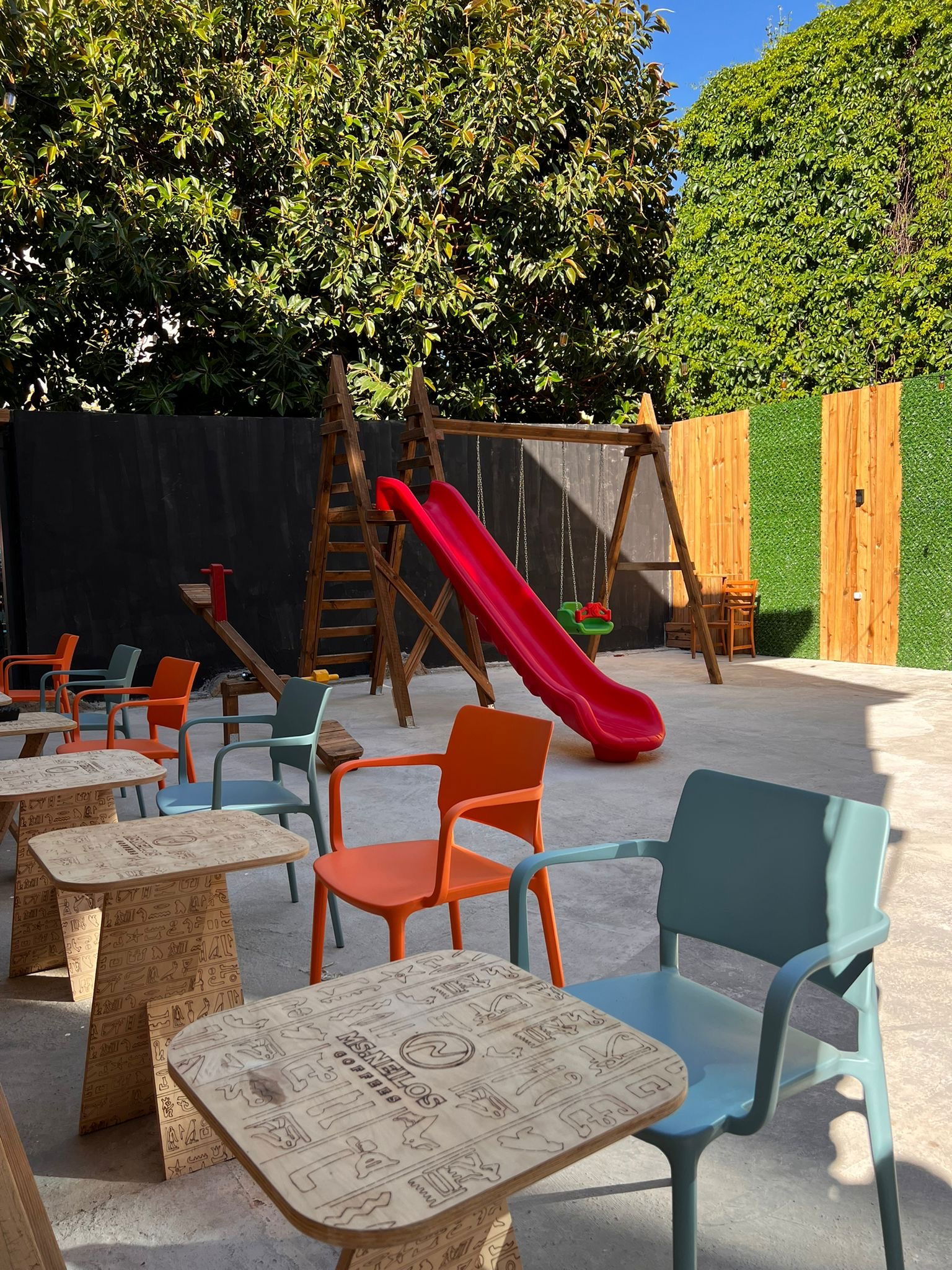 Ms. Neilos Coffees Alanya