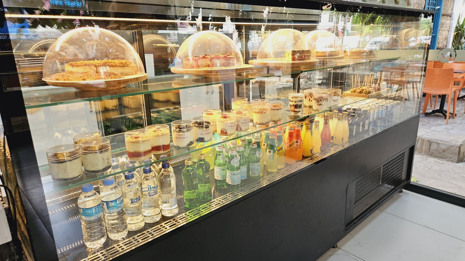 Ms. Neilos Coffees Alanya