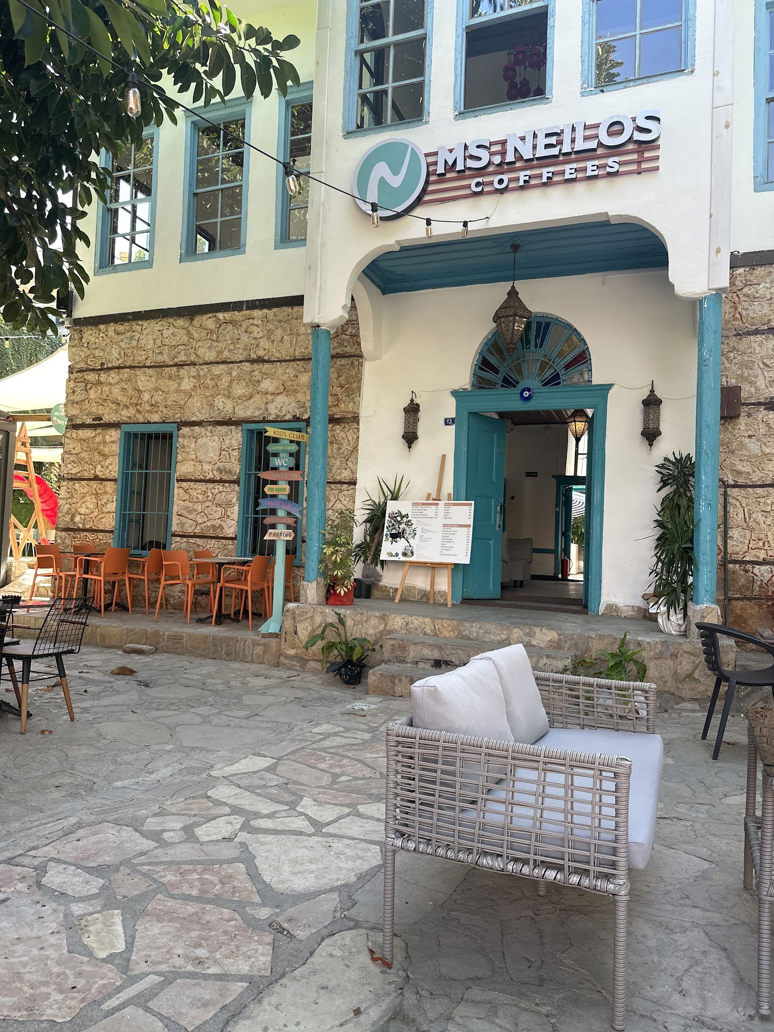 Ms. Neilos Coffees Alanya