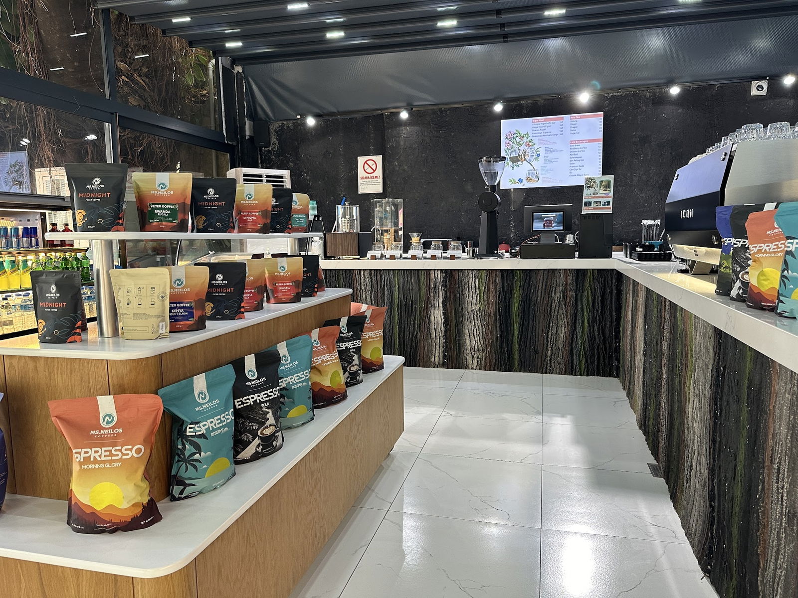 Ms. Neilos Coffees Alanya