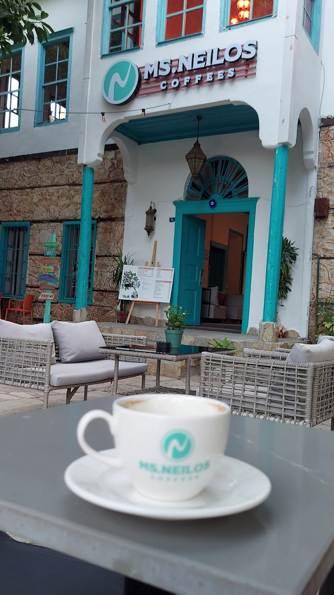 Ms. Neilos Coffees Alanya