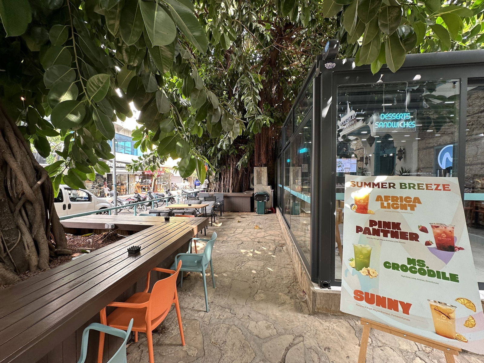 Ms. Neilos Coffees Alanya