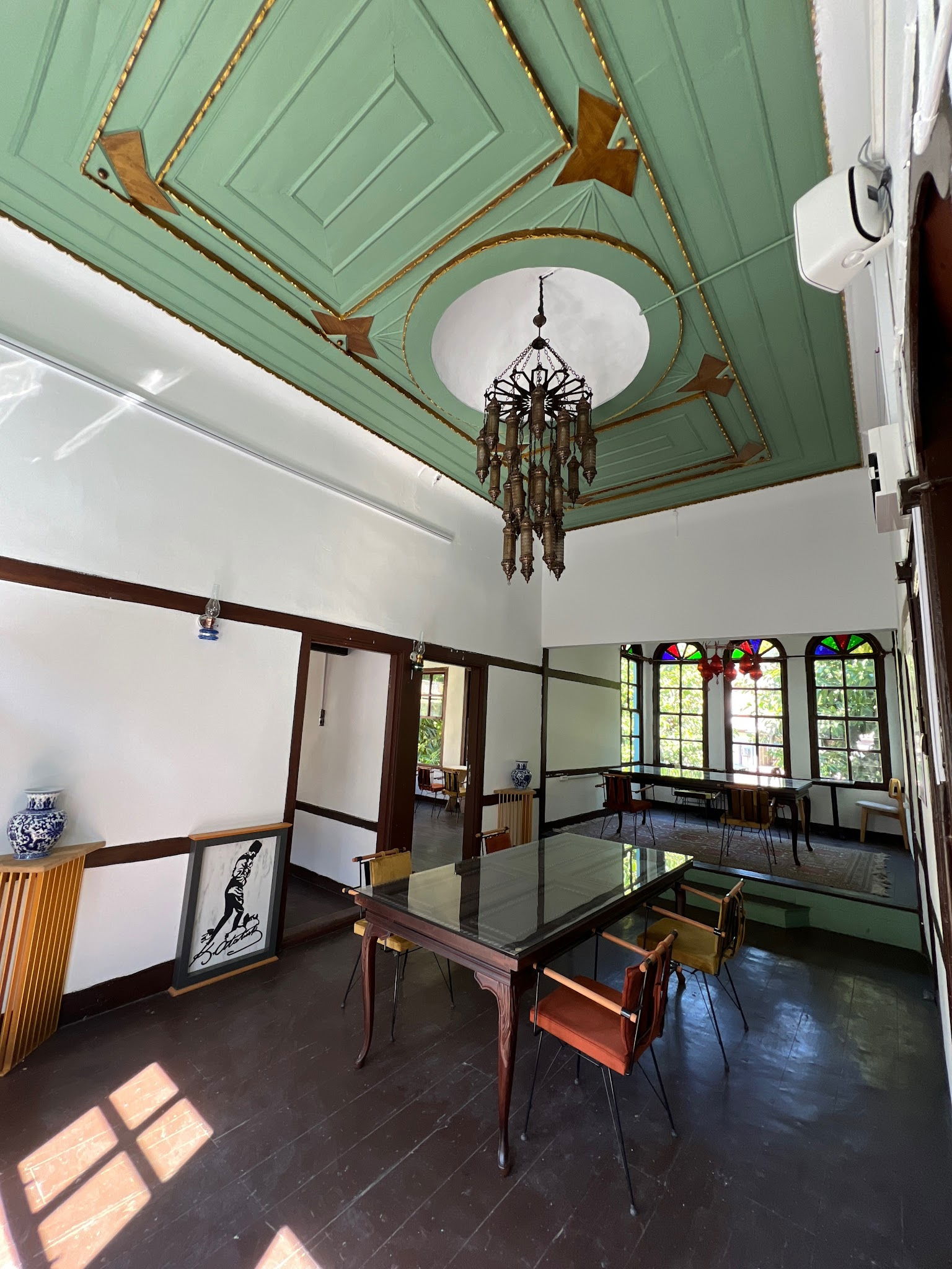 Ms. Neilos Coffees Alanya