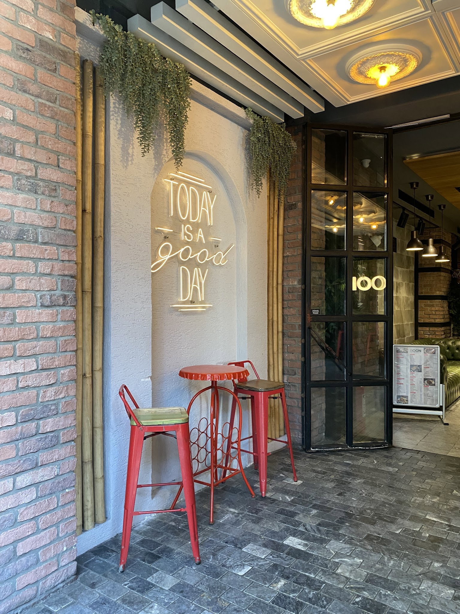 Boon Cafe And Restaurant