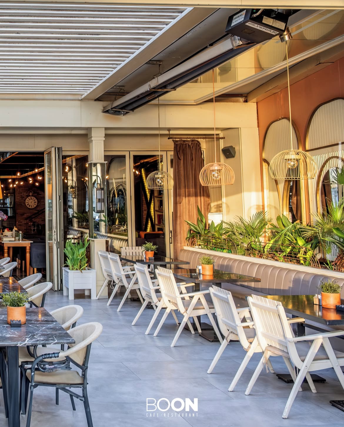 Boon Cafe And Restaurant