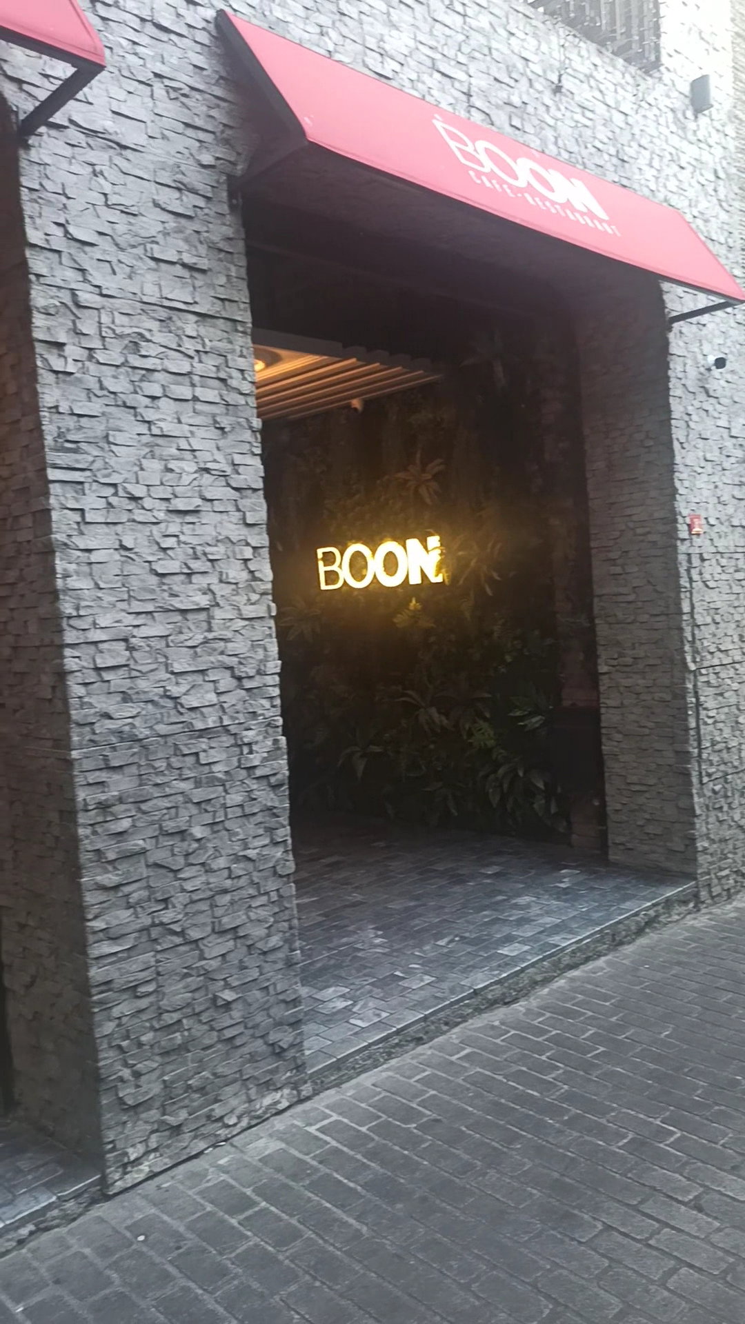 Boon Cafe And Restaurant