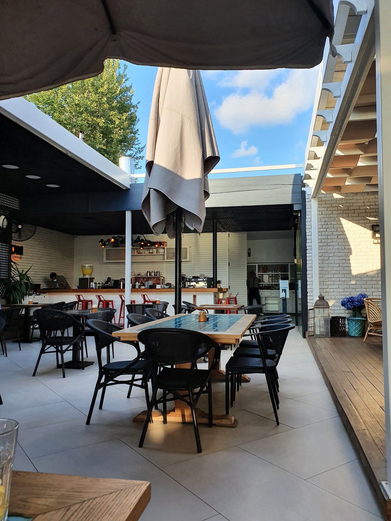 Boon Cafe And Restaurant