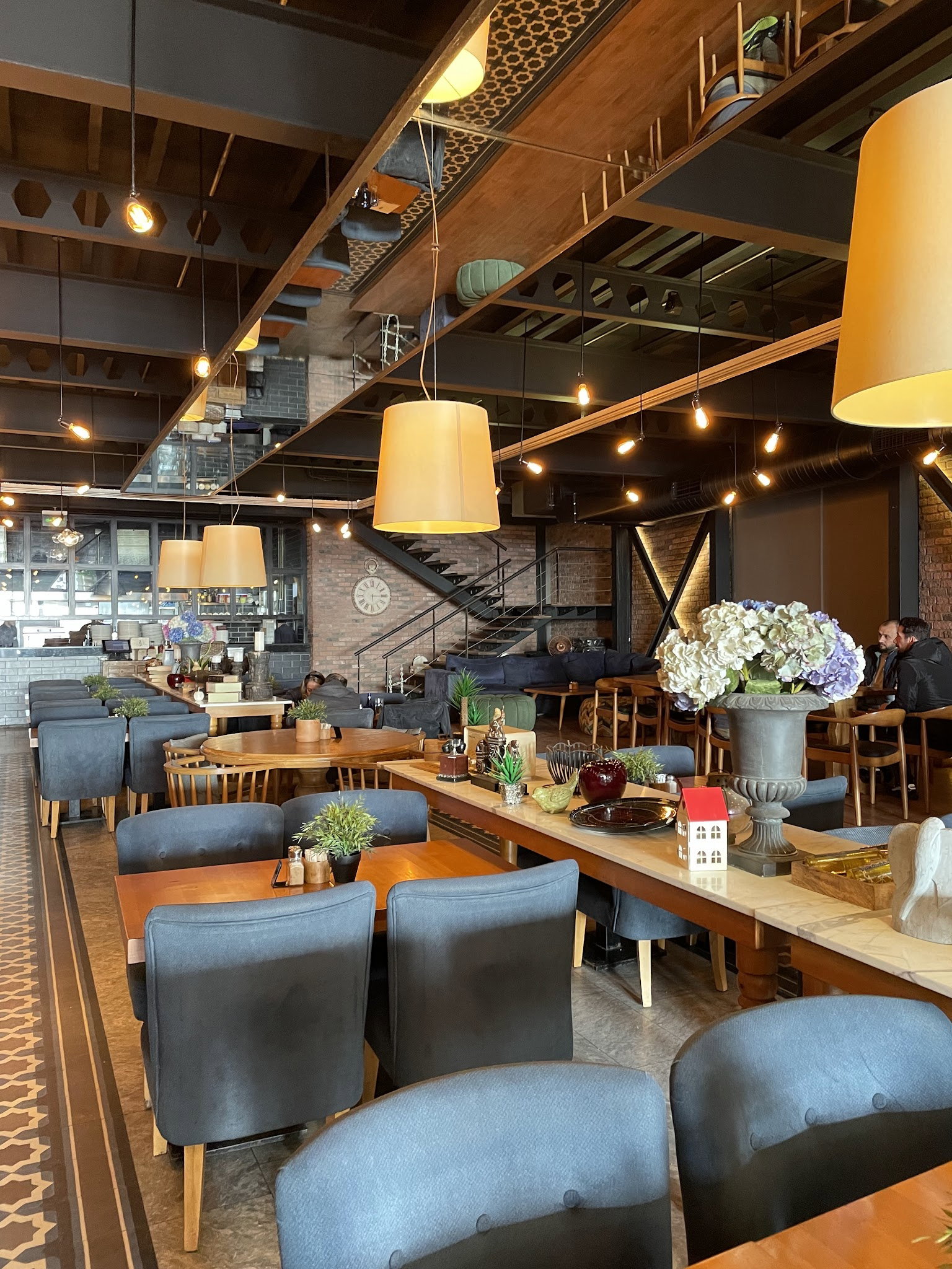Boon Cafe And Restaurant