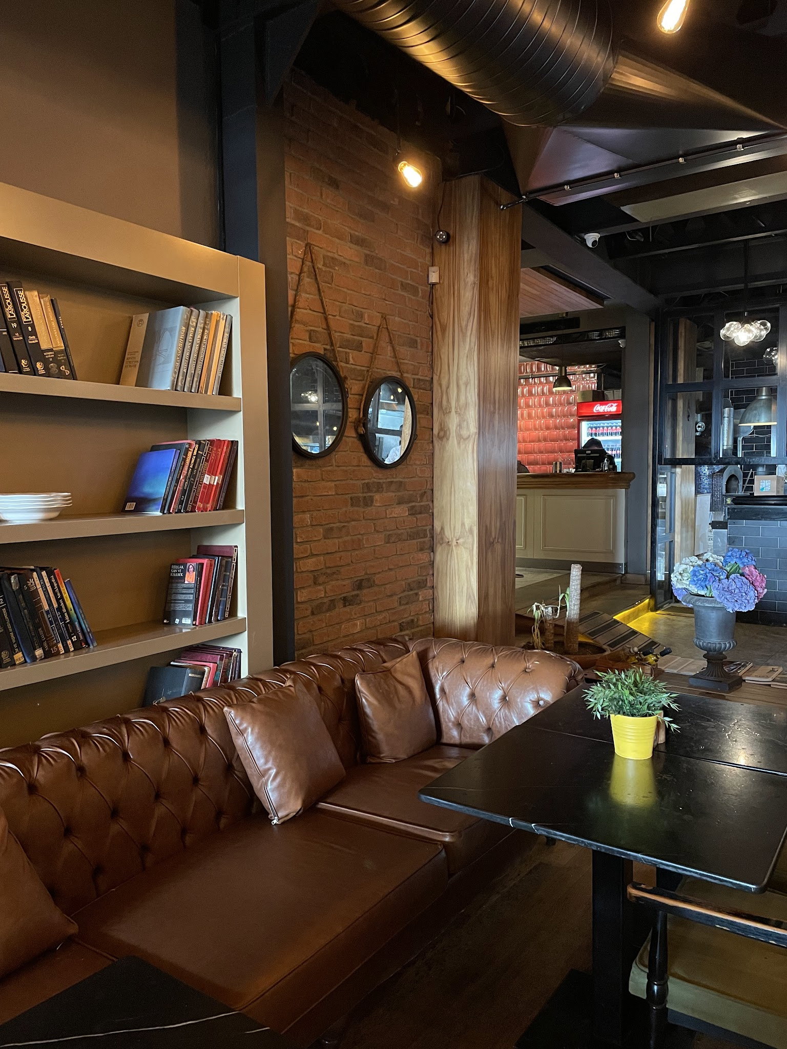 Boon Cafe And Restaurant