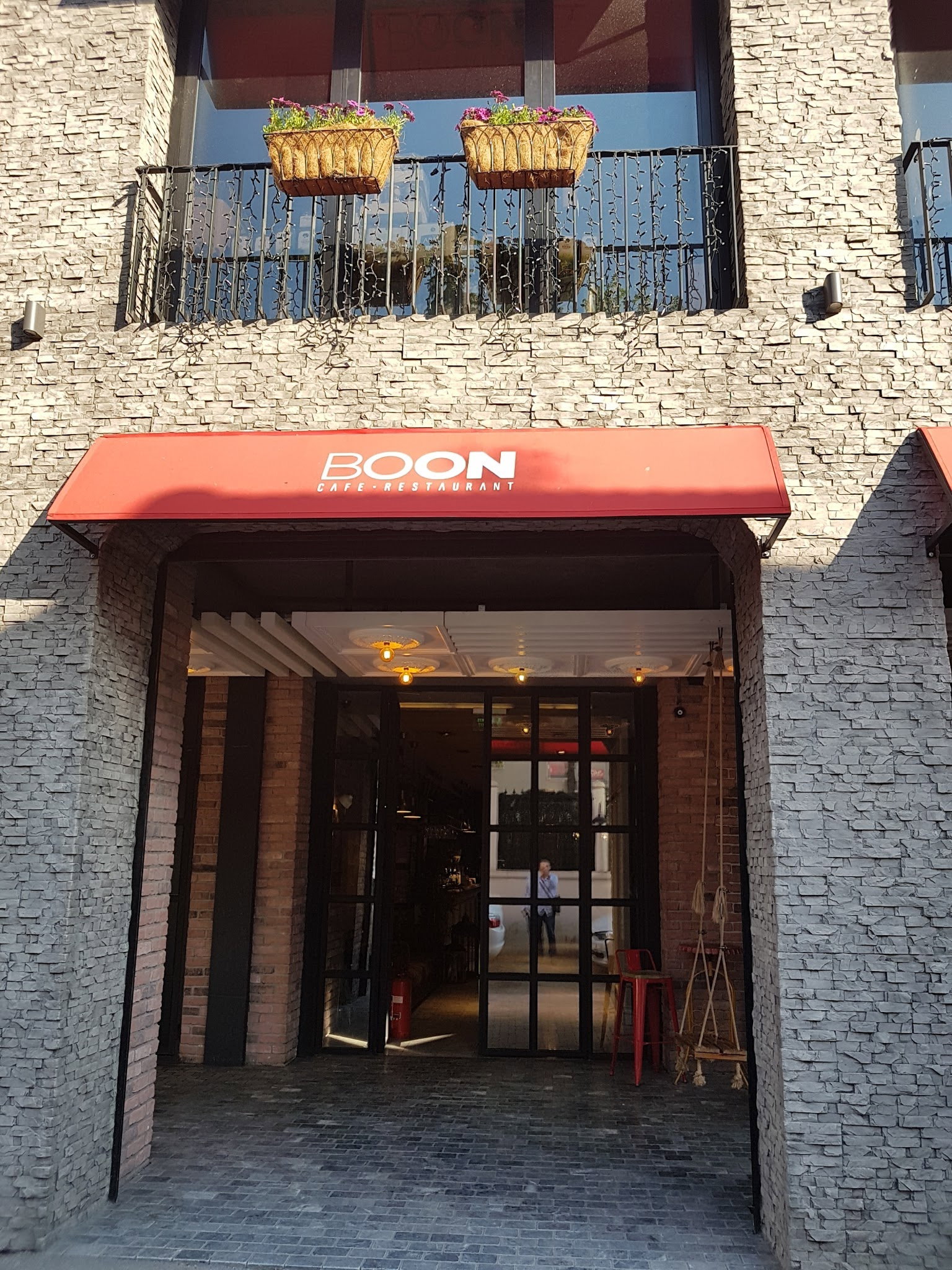 Boon Cafe And Restaurant