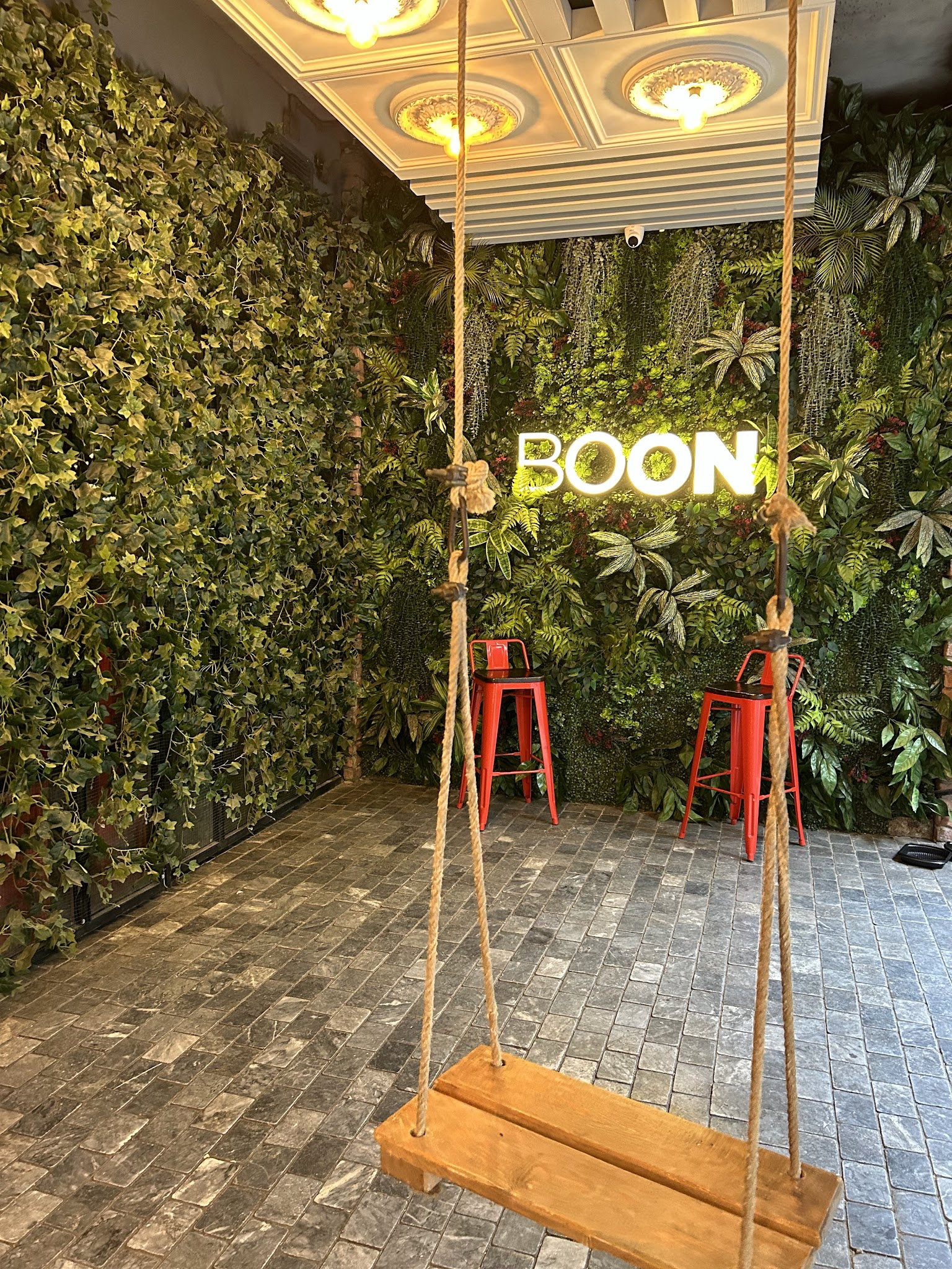 Boon Cafe And Restaurant