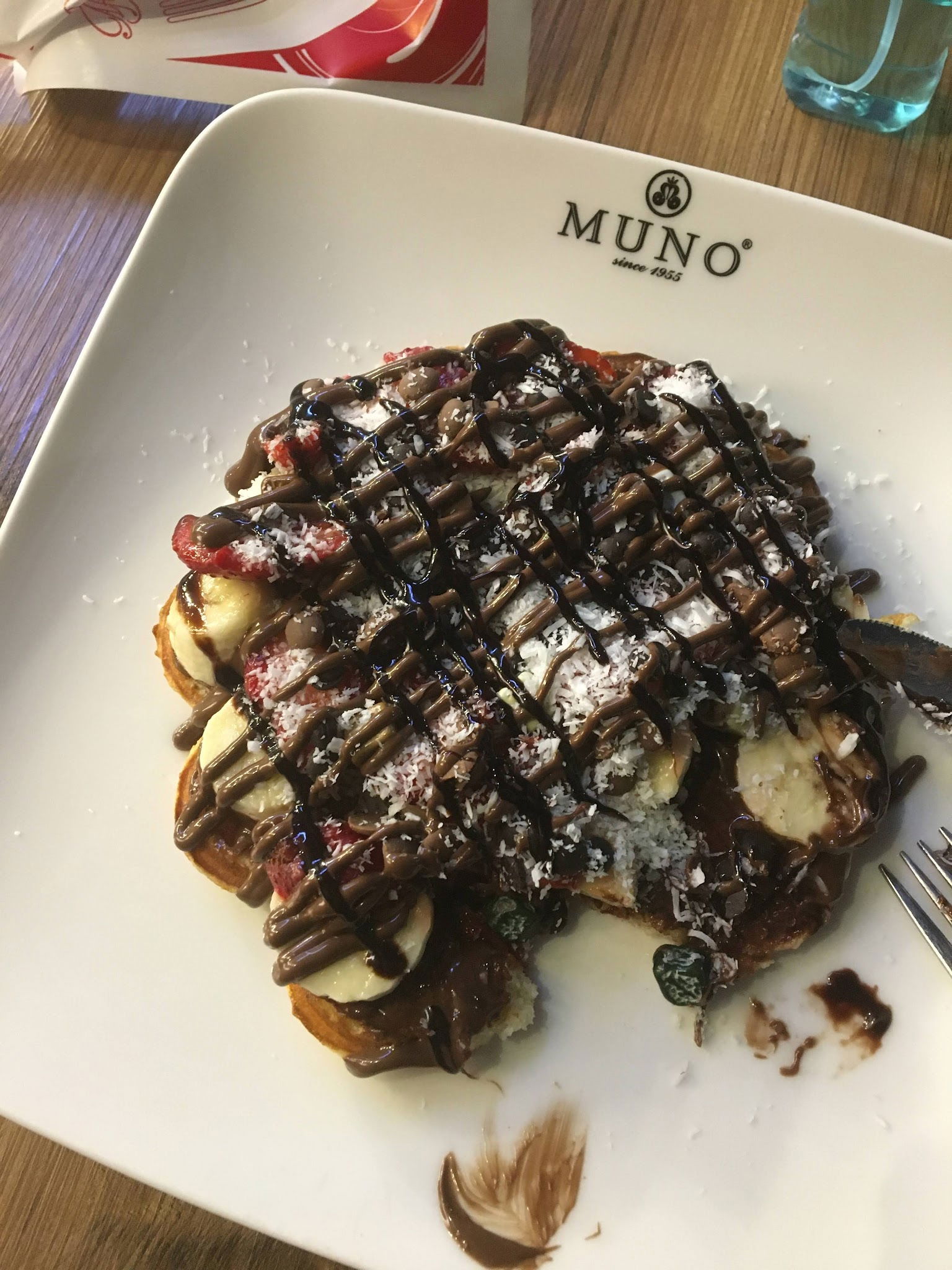 Lipa Dondurma Ve Cafe