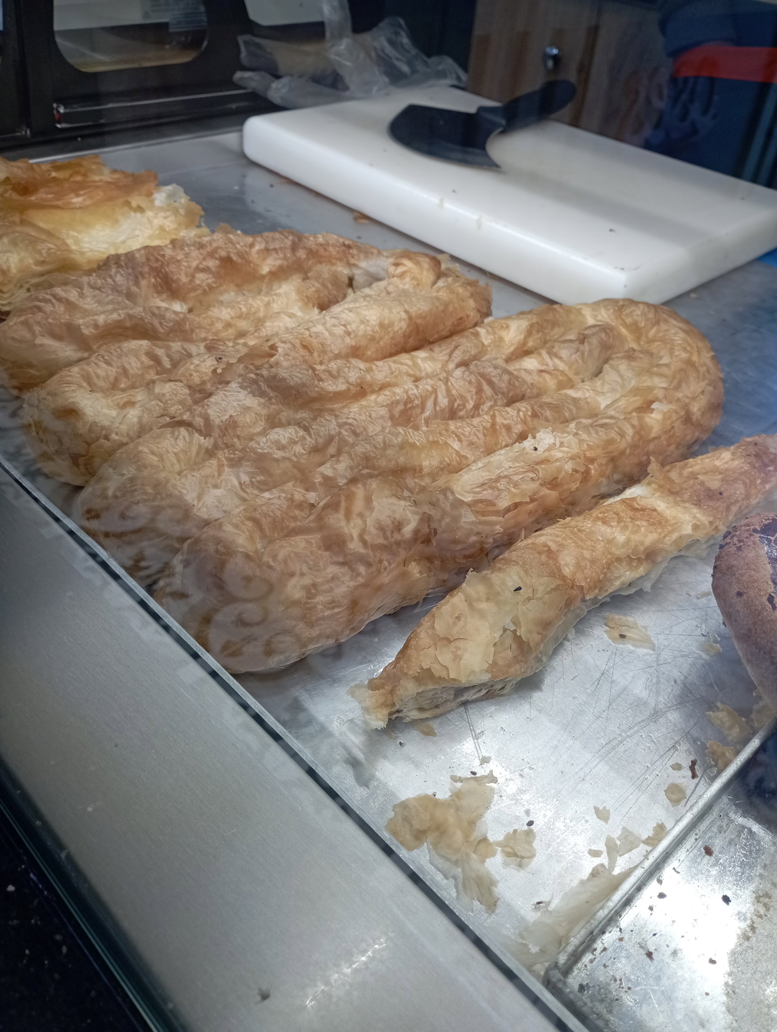 Karmate Börek Salonu