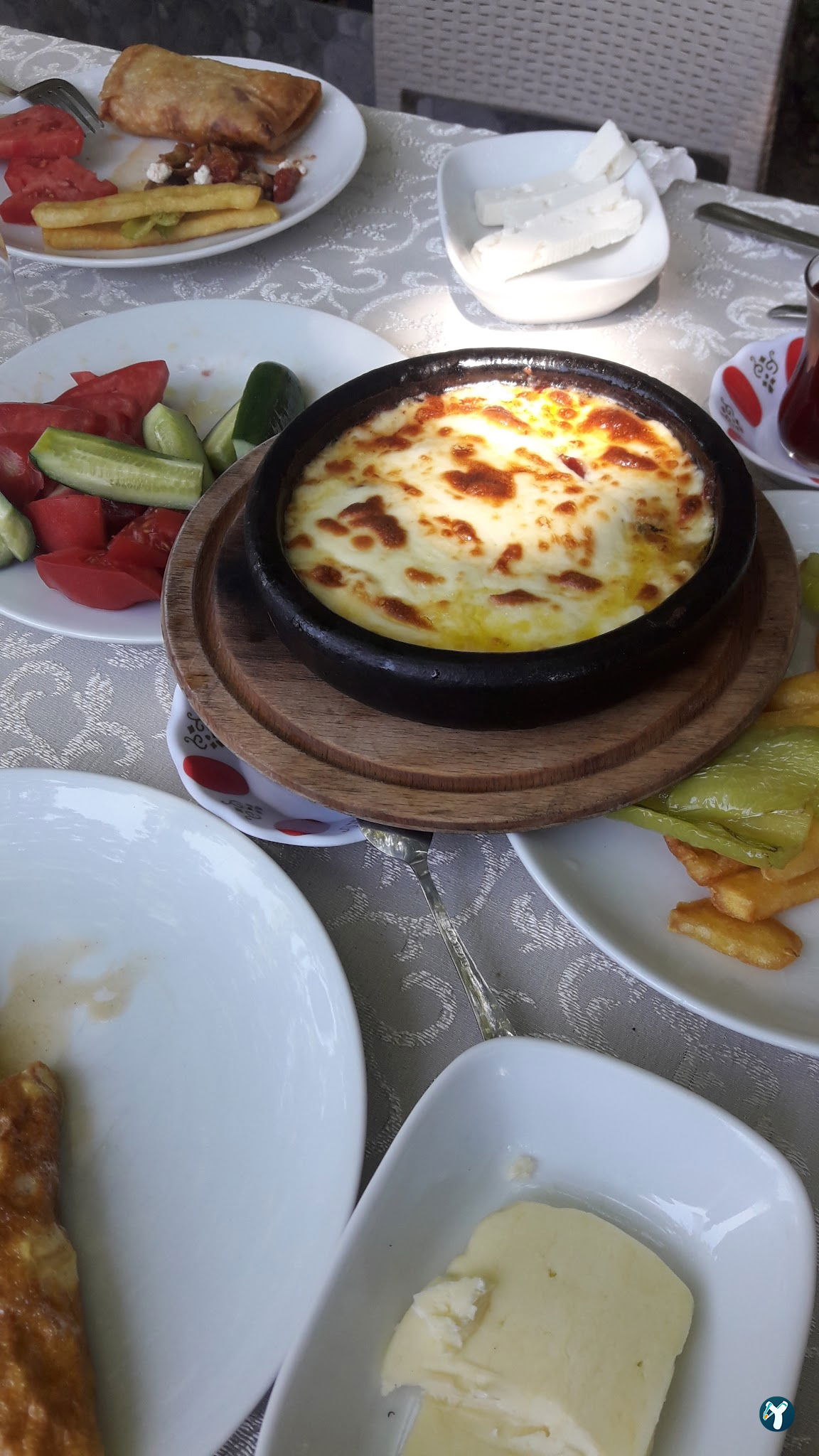 Saray Restaurant