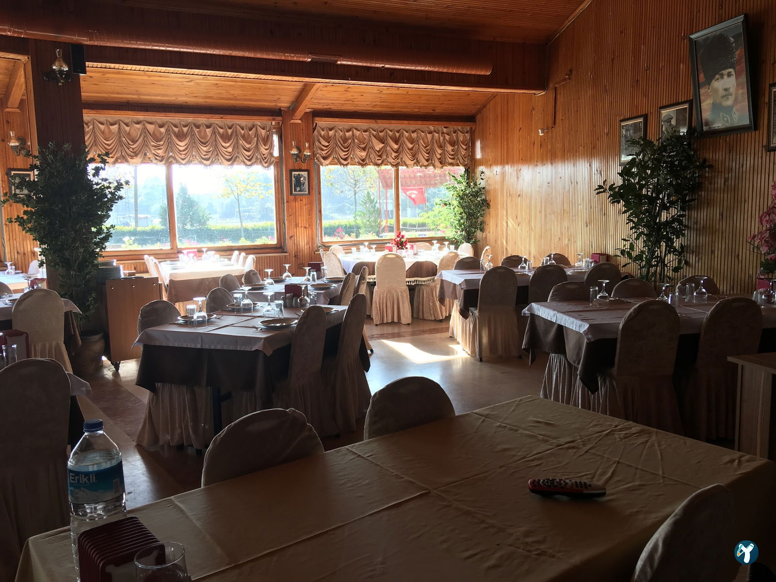 Saray Restaurant