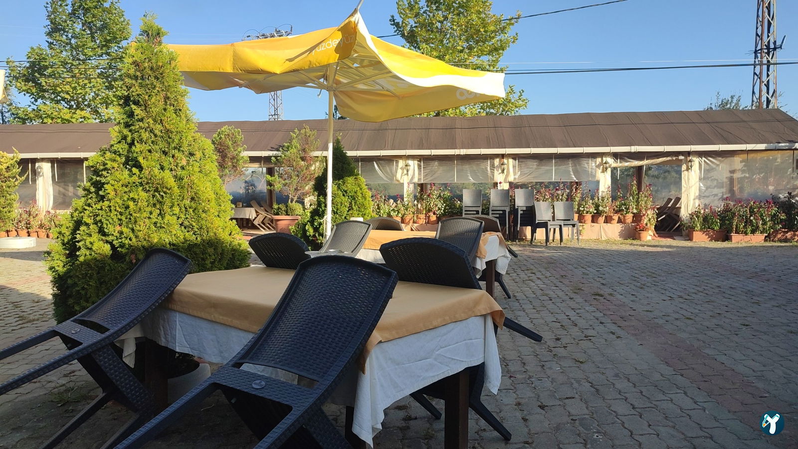 Saray Restaurant