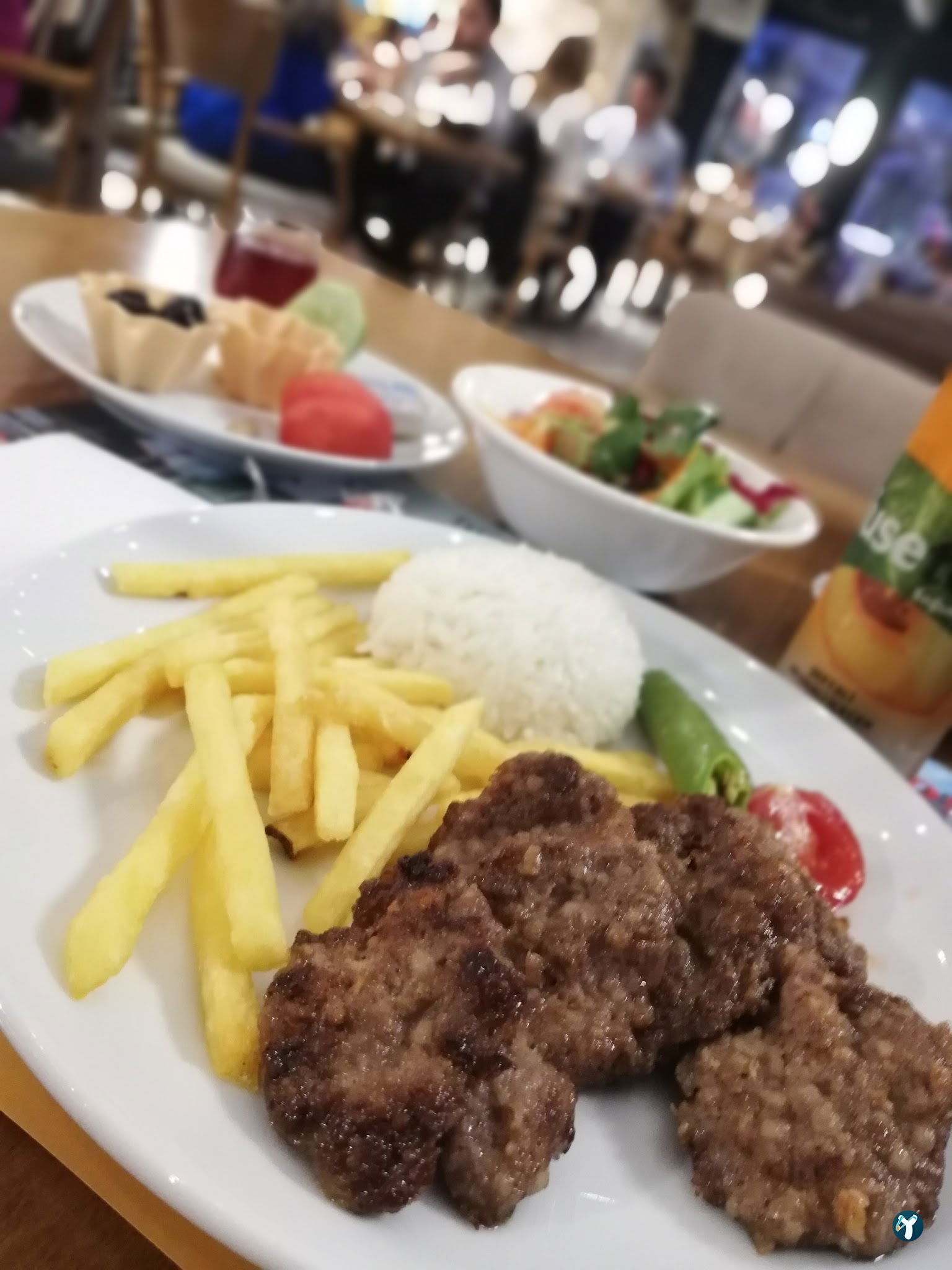 Butikek
