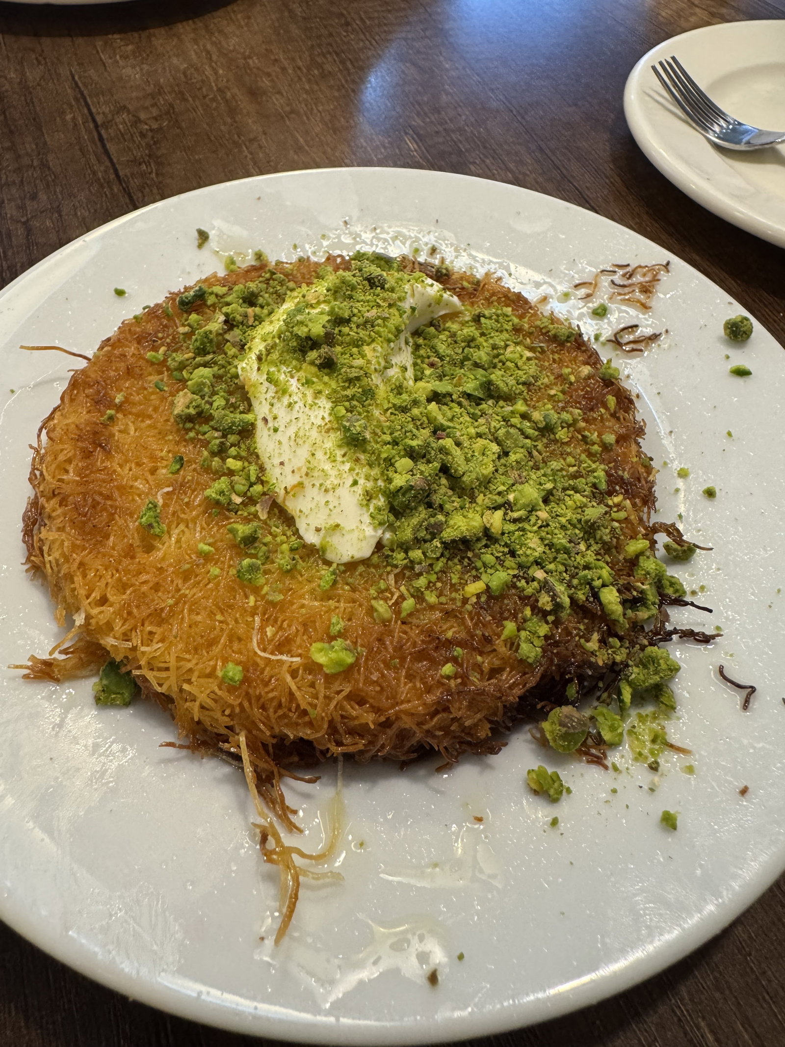 Ahmet Usta Kebap Salonu Kemerkaya Şubesi̇