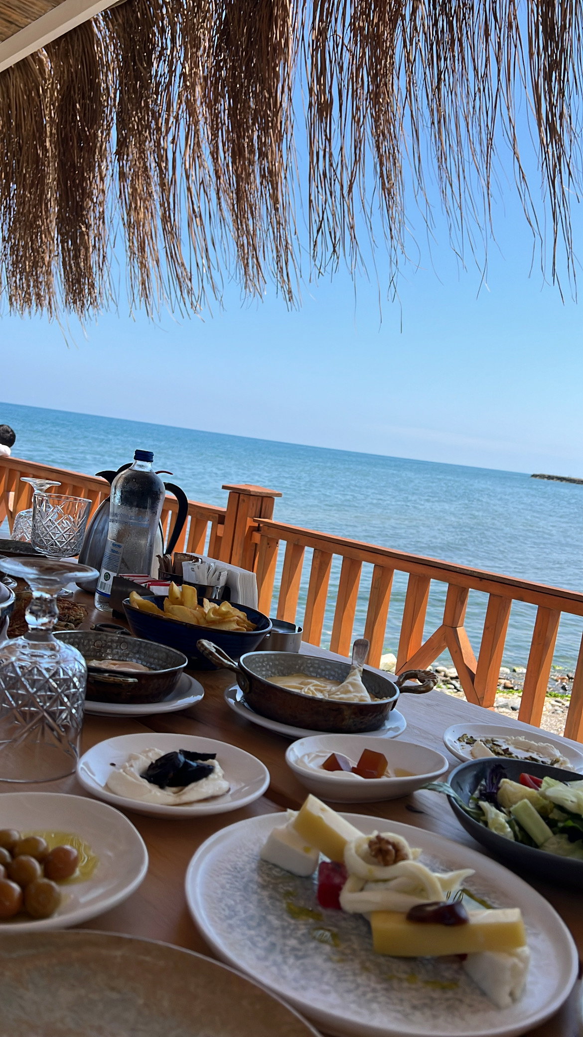 Ahmet Usta Kebap Salonu Kemerkaya Şubesi̇