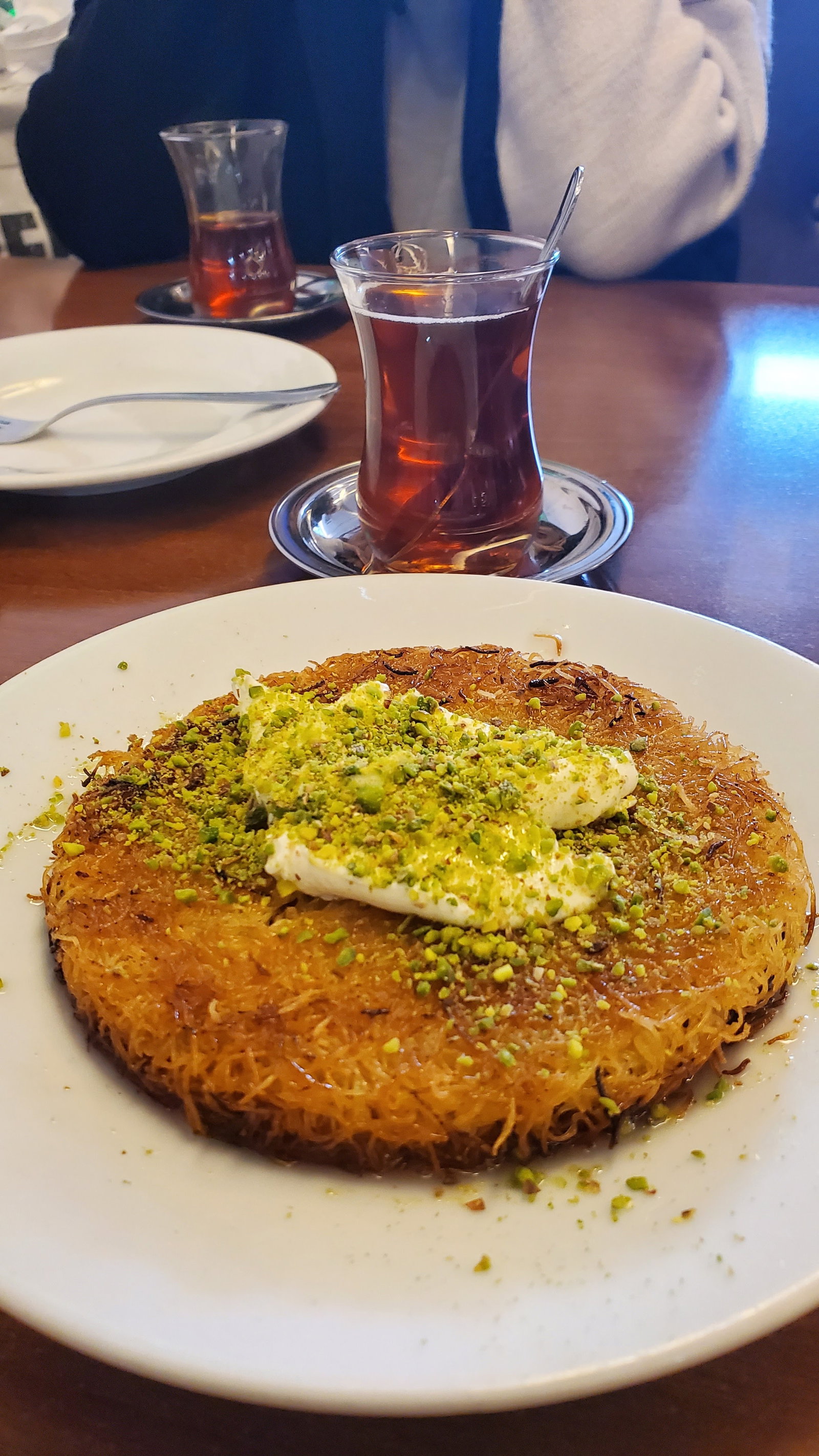 Ahmet Usta Kebap Salonu Kemerkaya Şubesi̇