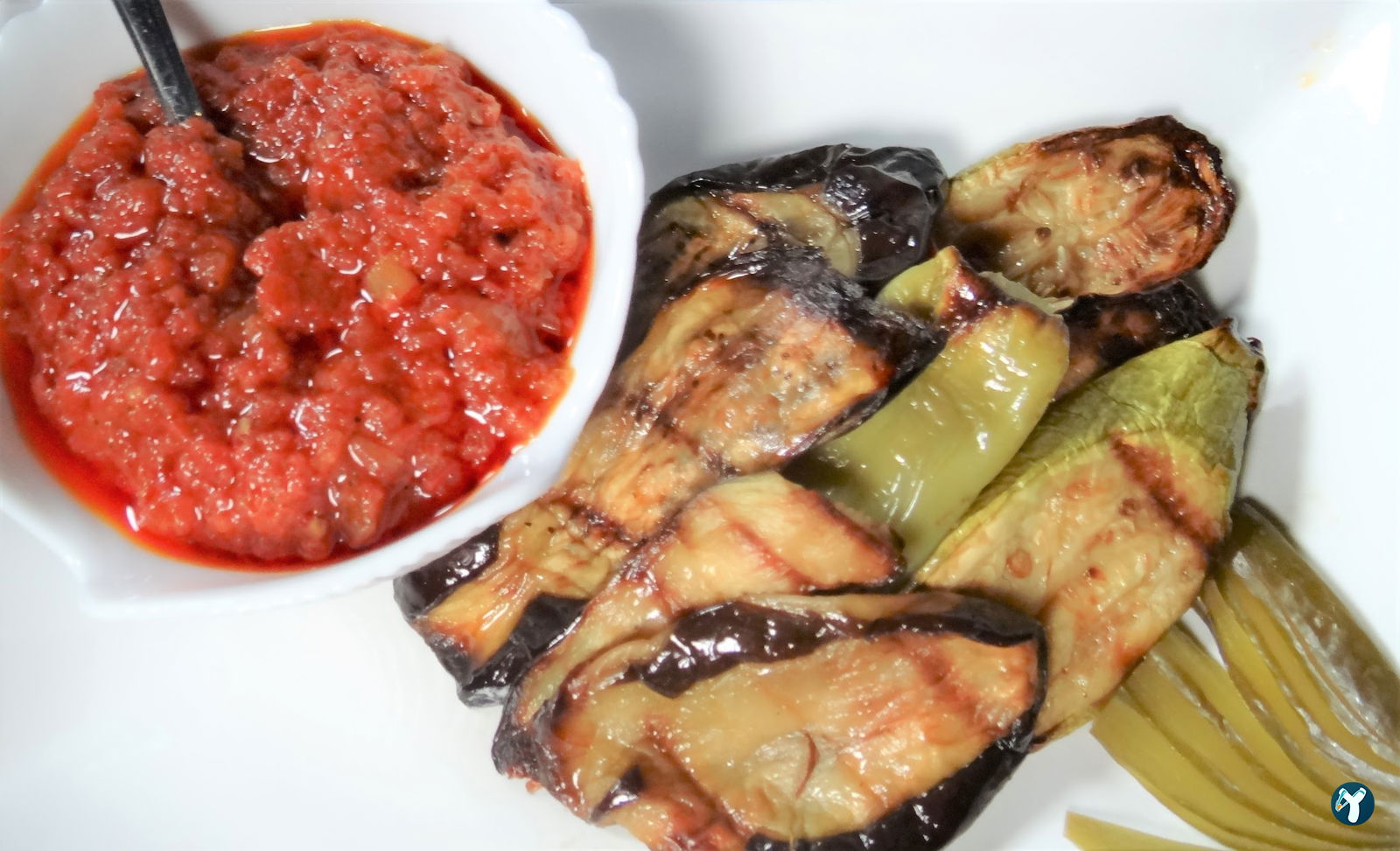 Yemek Bakkalı
