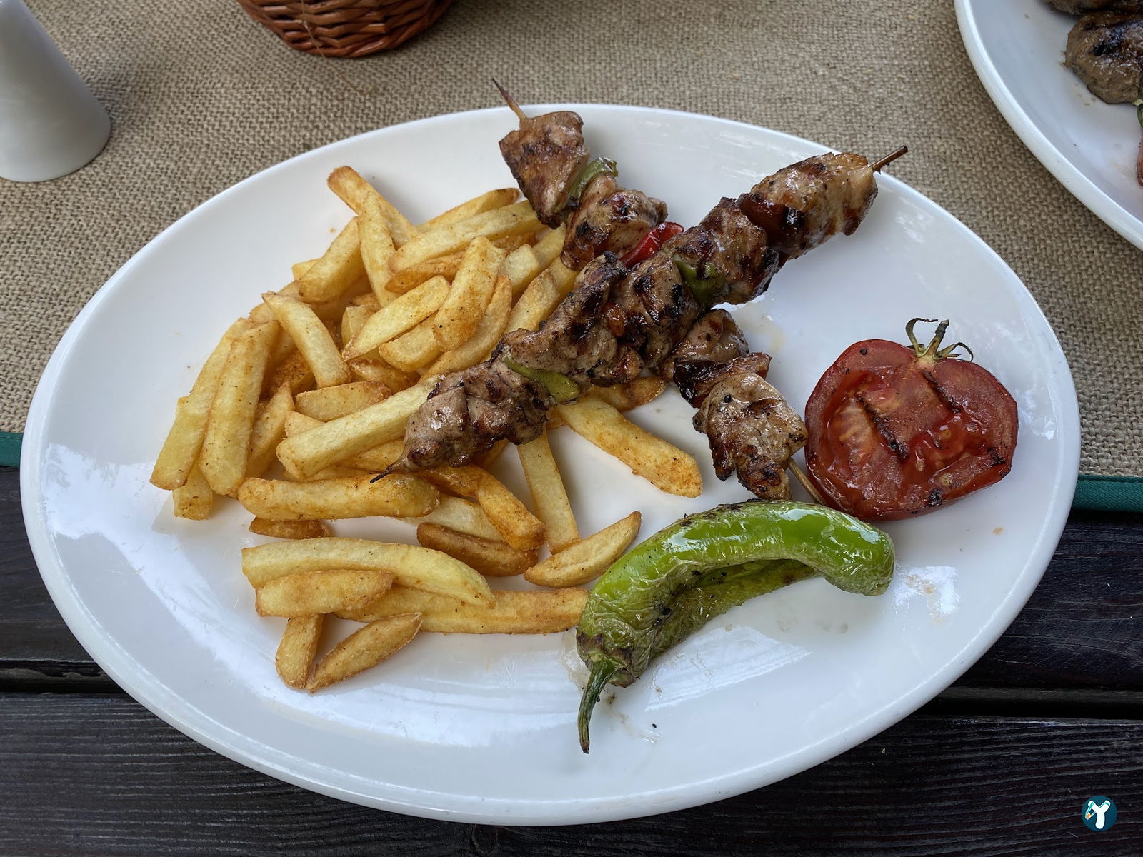 Spicy Orman Evi