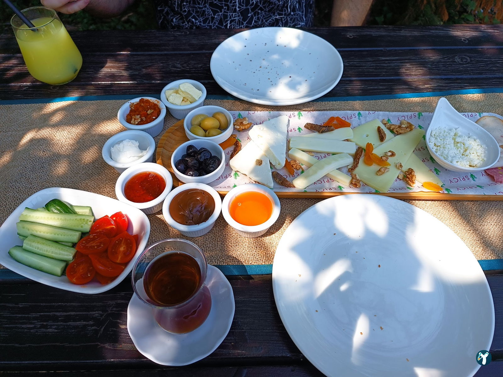 Spicy Orman Evi