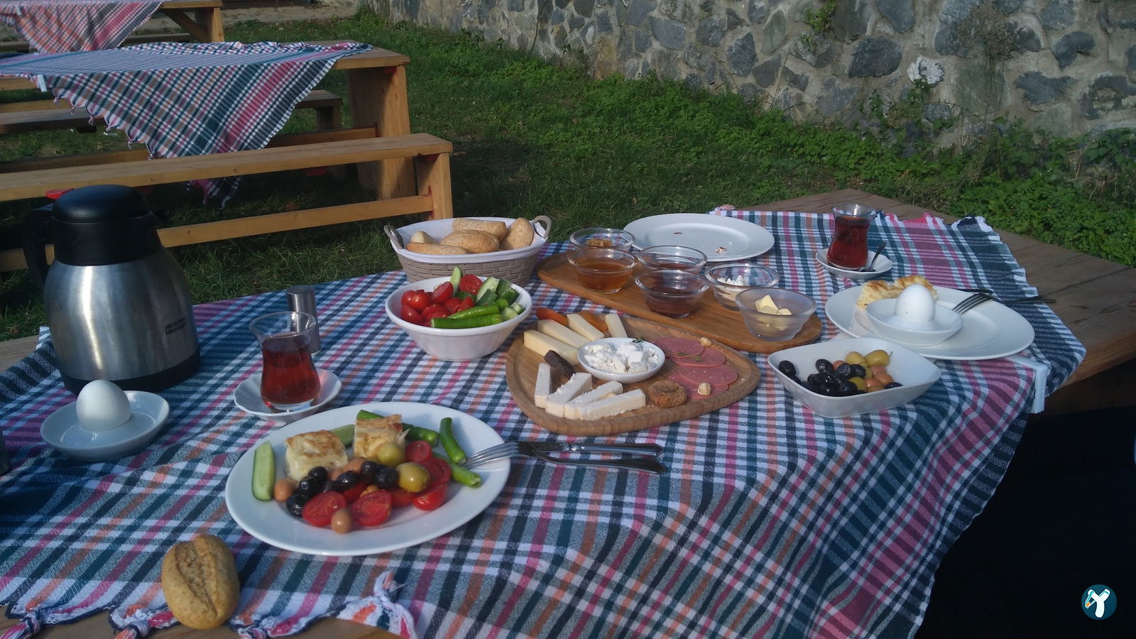 Spicy Orman Evi