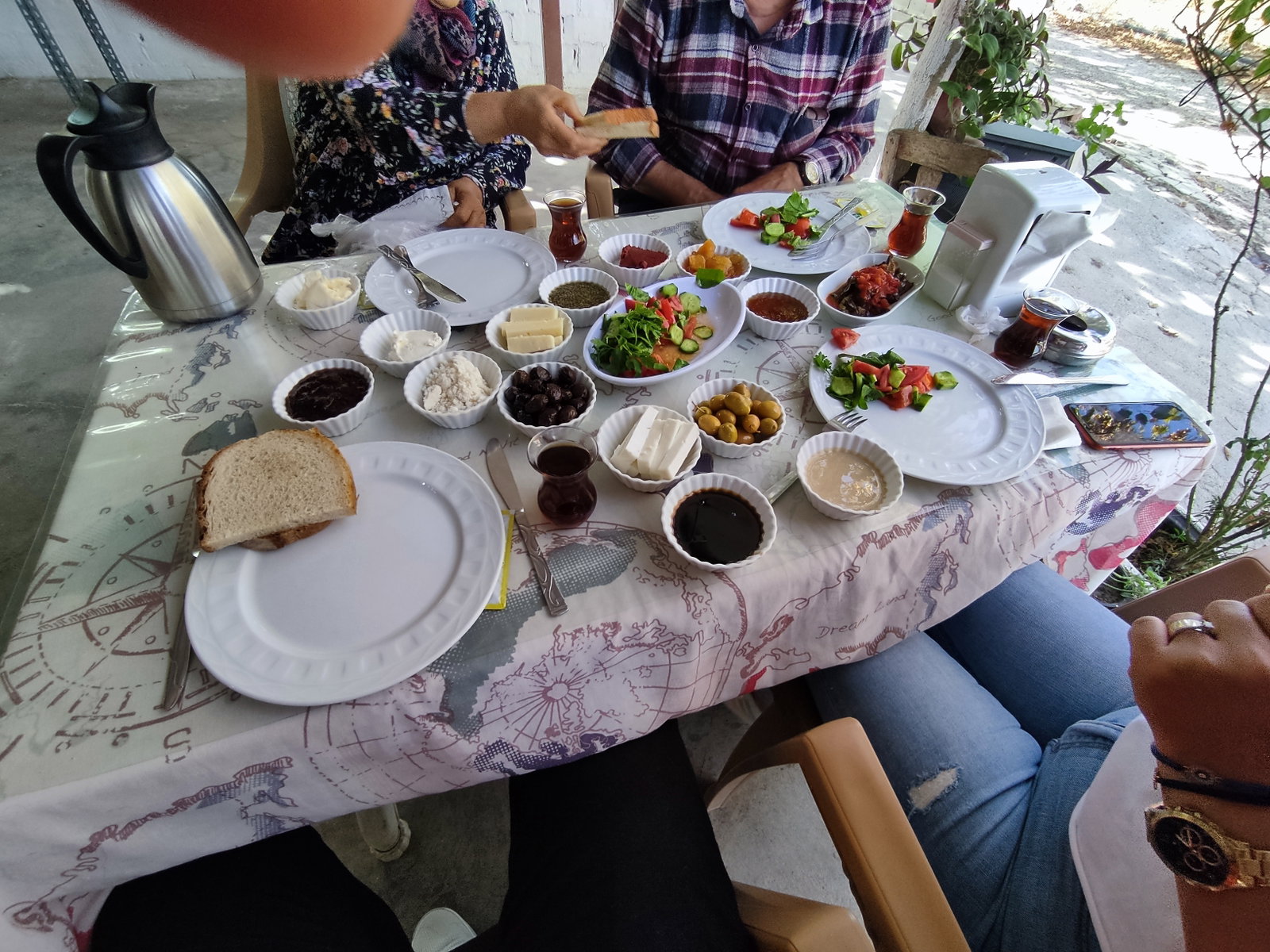 Şenol Un Yeri