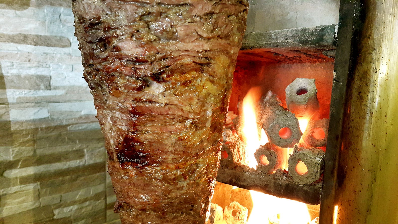 Dönerci Hakkı Baba