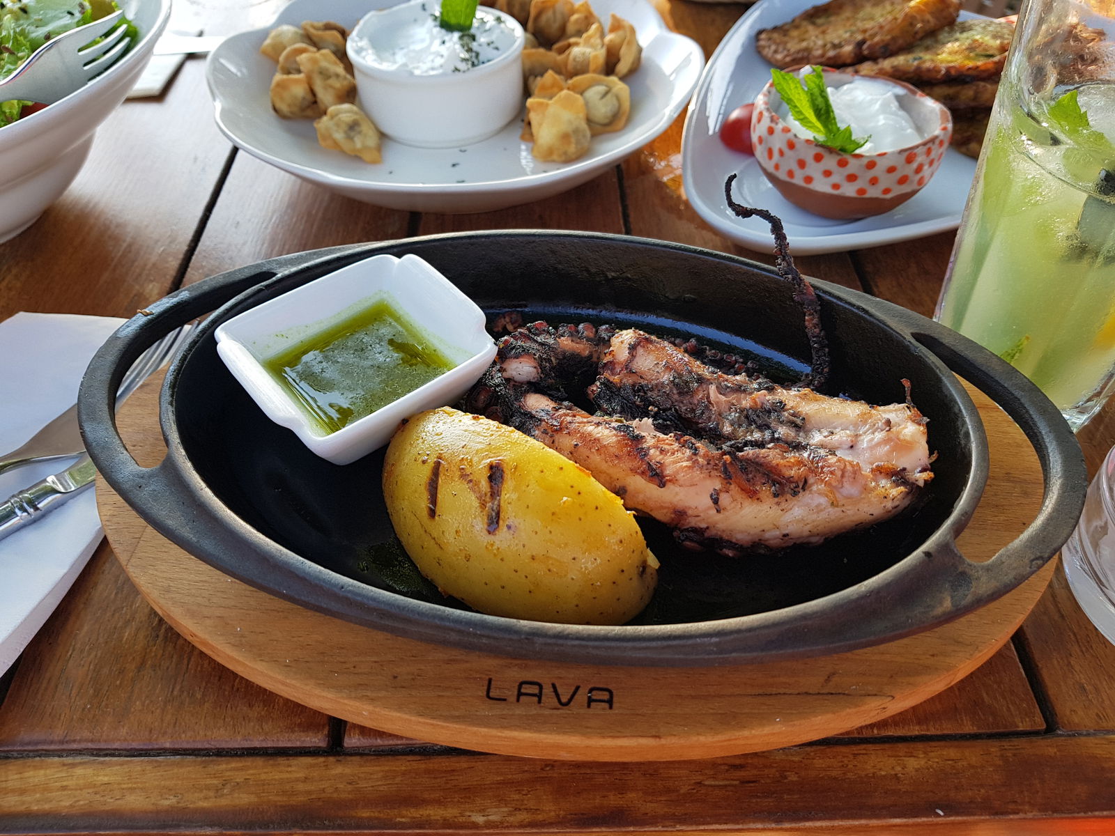 Li̇Mon Gümüşlük Restaurant