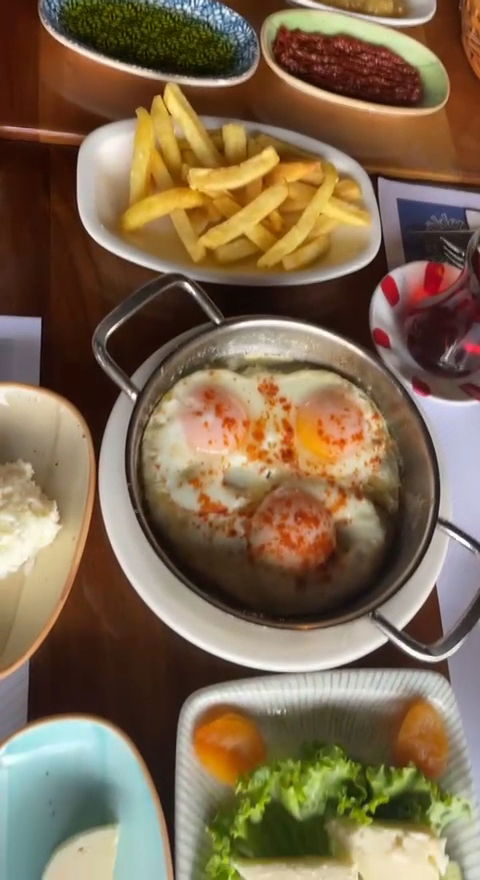 Muhtarın Yeri Kazancı