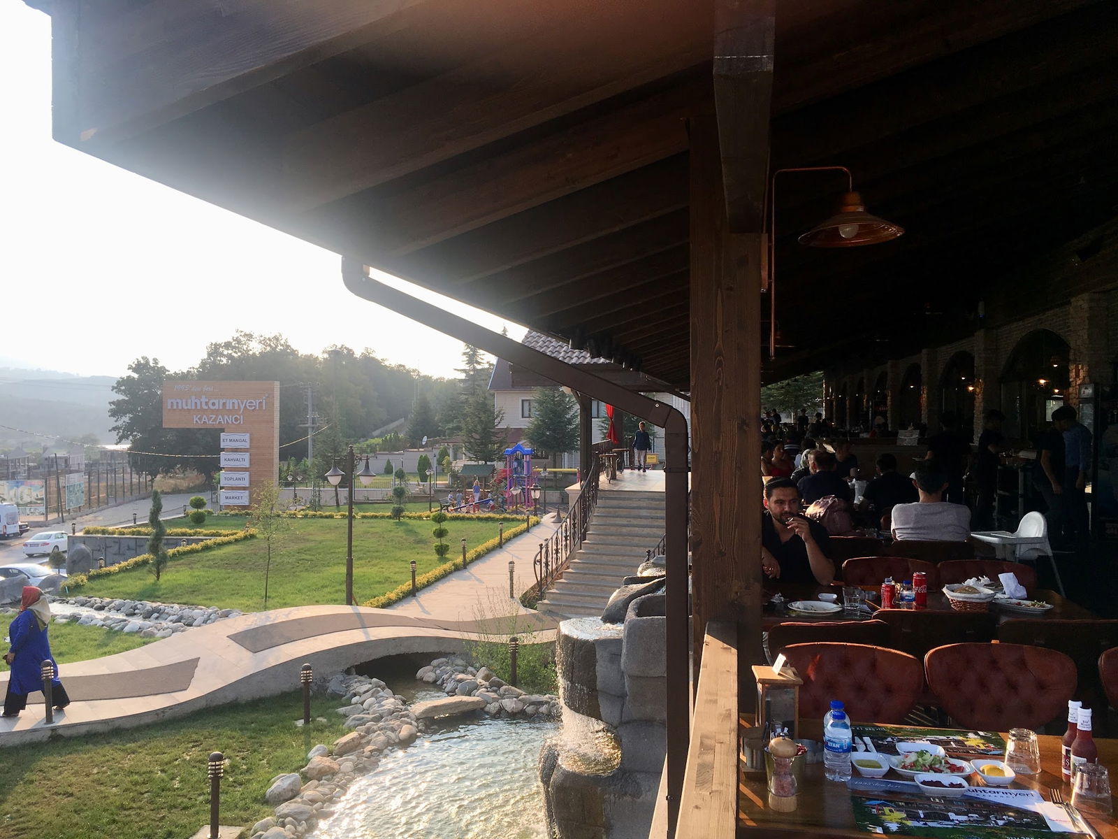 Muhtarın Yeri Kazancı