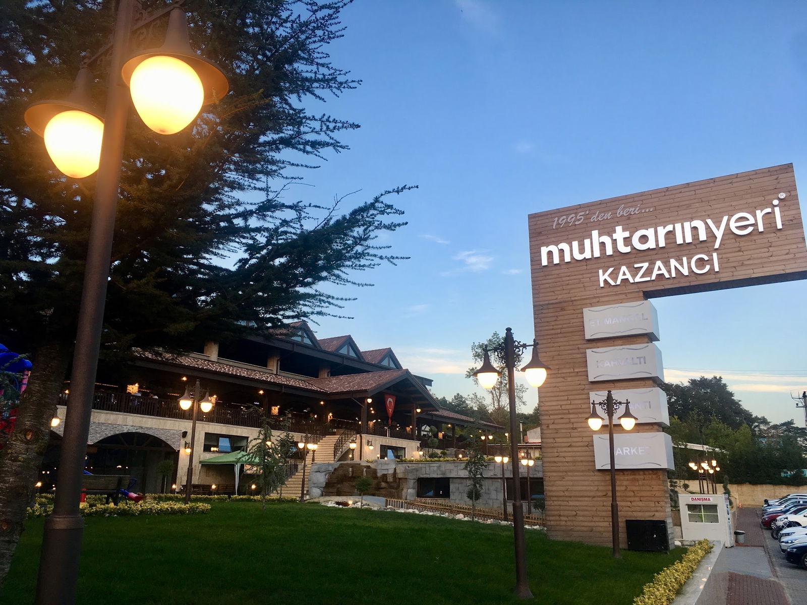 Muhtarın Yeri Kazancı