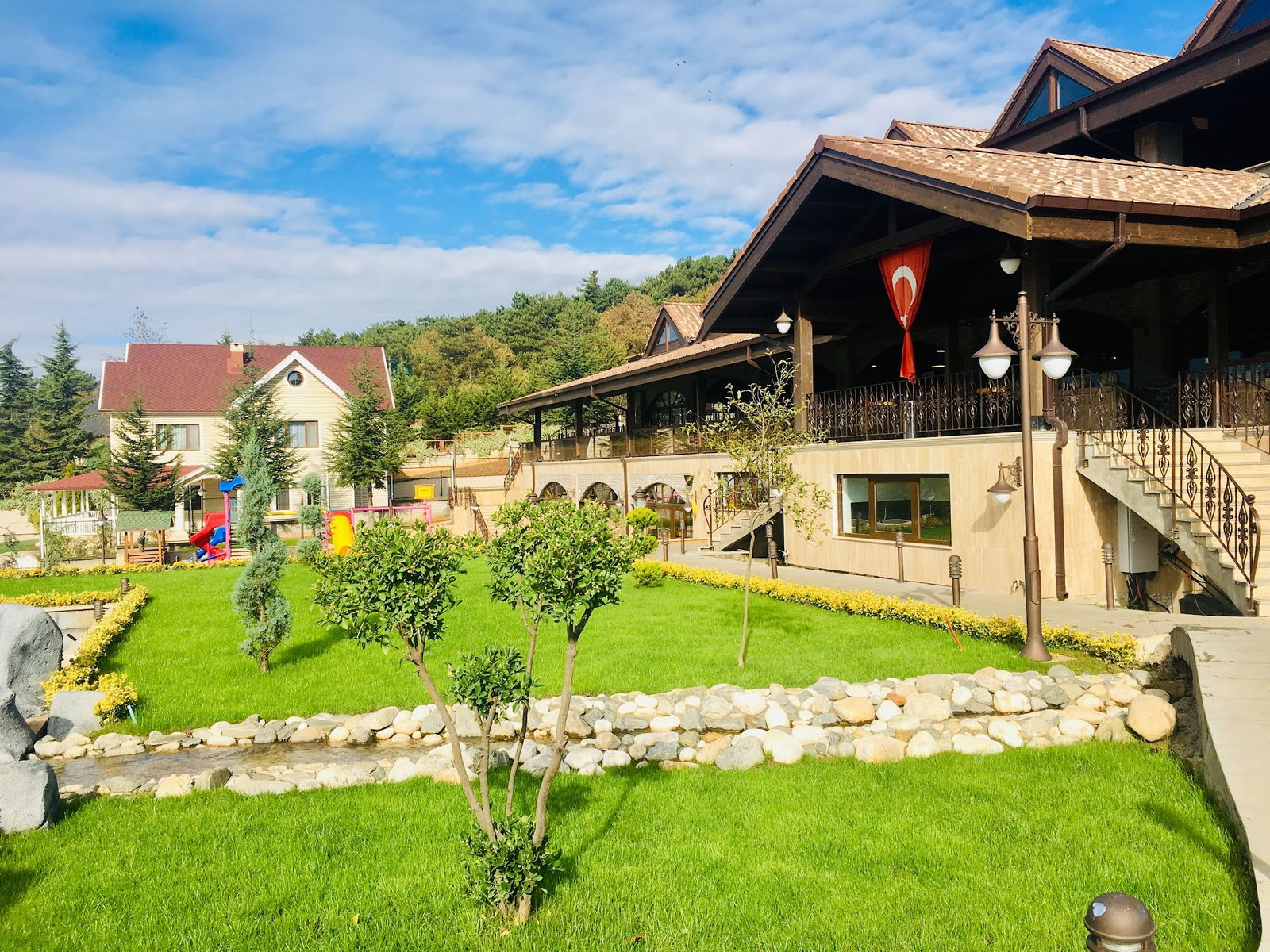 Muhtarın Yeri Kazancı