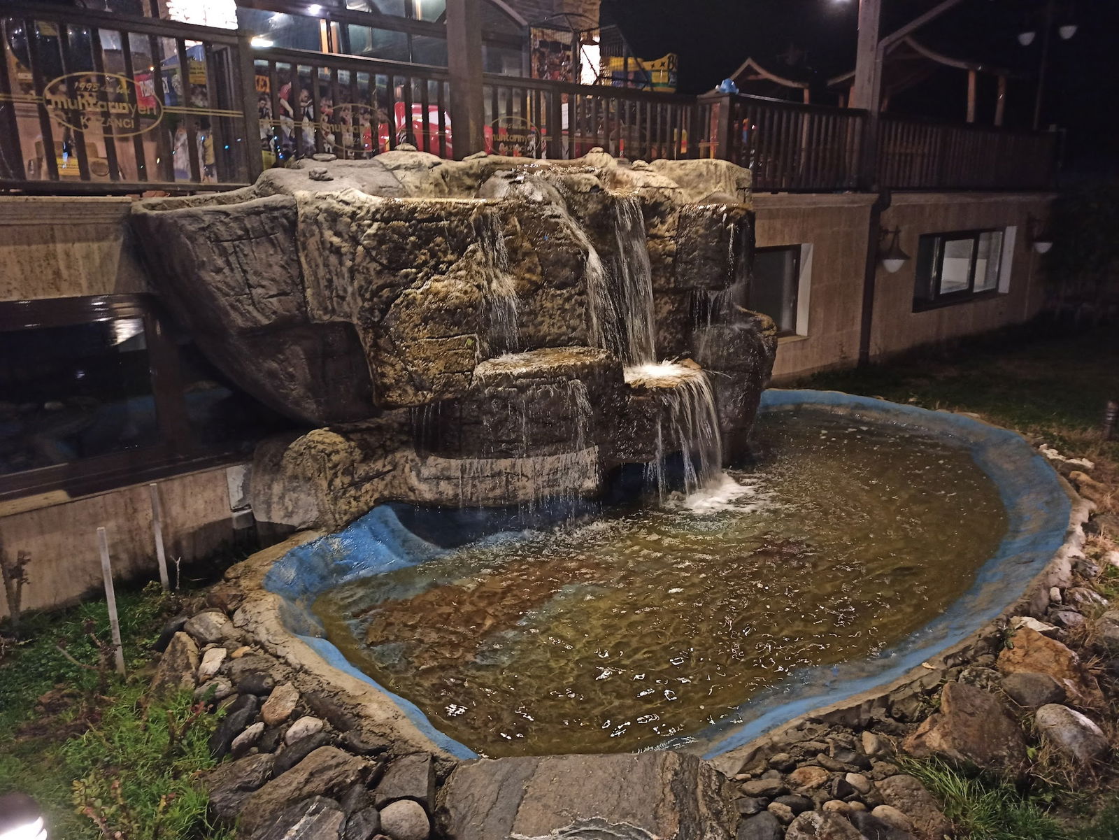 Muhtarın Yeri Kazancı